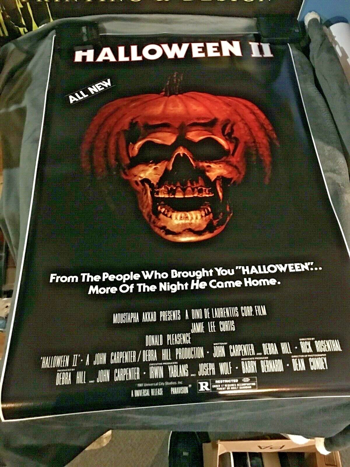 HALLOWEEN 2 Movie POSTER 24x36 1981 Michael Myers Horror
