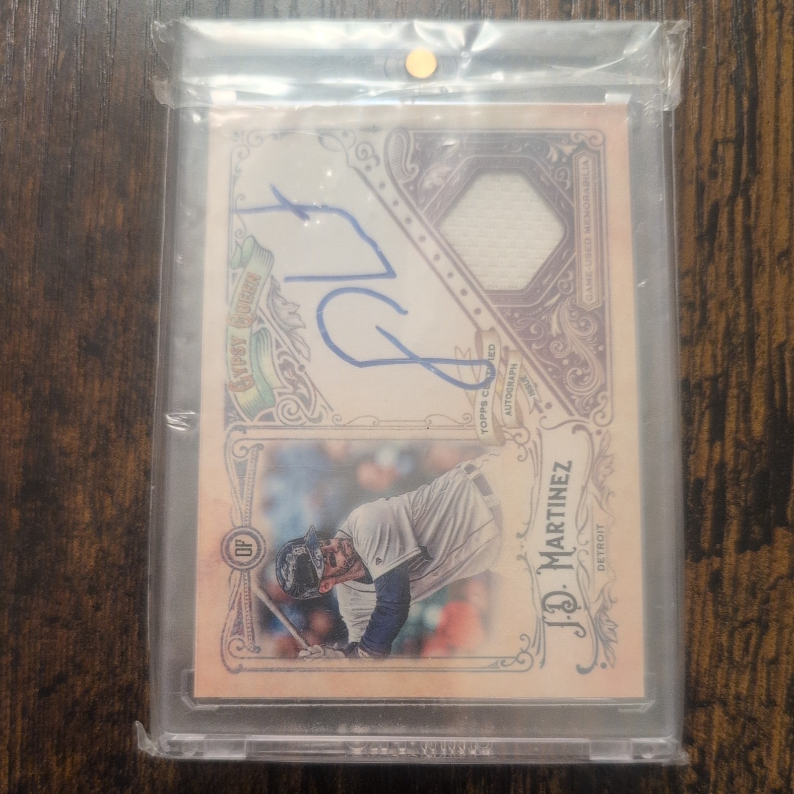 2017 Topps Gypsy Queen - Autograph Garments J.D. Martinez #AG-JM /50 (AU, MEM) 2017 Topps Gypsy Queen - Autograph Garments J.D. Martinez #AG-JM /50 (AU, MEM)