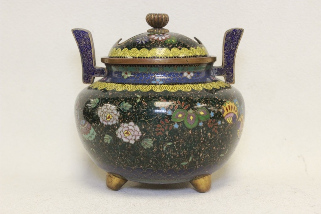 antique Chinese cloisonné enamel tripod censer (incense burner) antique Chinese cloisonné enamel tripod censer (incense burner)