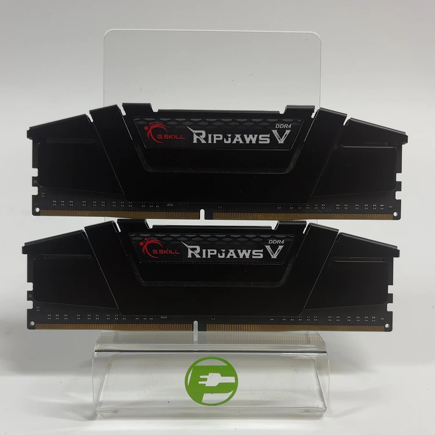 G.Skill Ripjaws V 32GB (2x16GB) RAM DDR4 3200MHz F4-3200C16D-32GVK