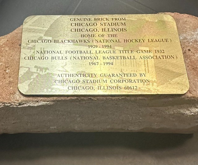 Original Chicago stadium Chicago Blackhawks & Bulls 1929-94 Authentic Brick Original Chicago stadium Chicago Blackhawks & Bulls 1929-94 Authentic Brick