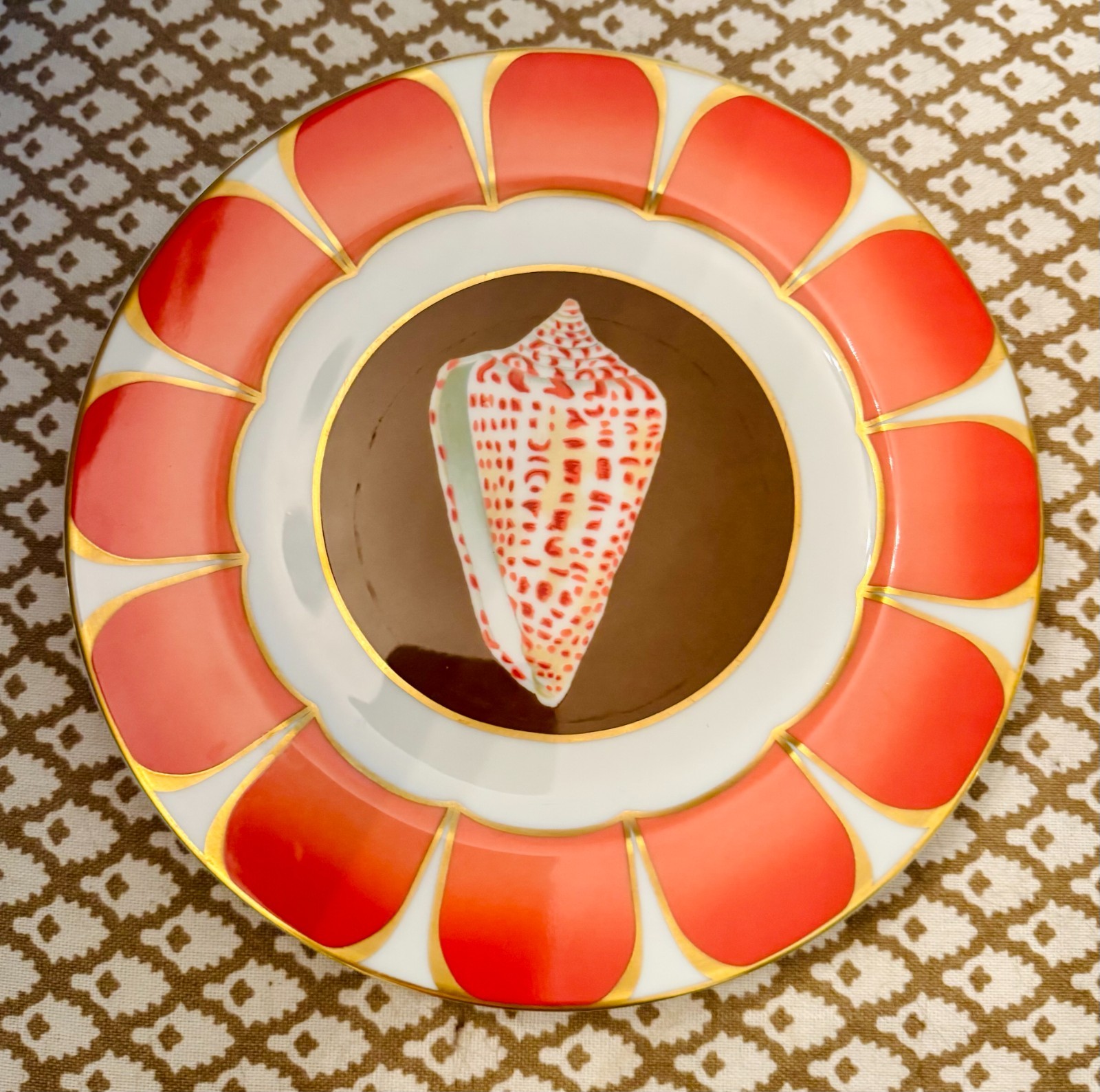 Lynn Chase Coquilles Des Mers salad/dessert plates (set of 8) Lynn Chase Coquilles Des Mers salad/dessert plates (set of 8)