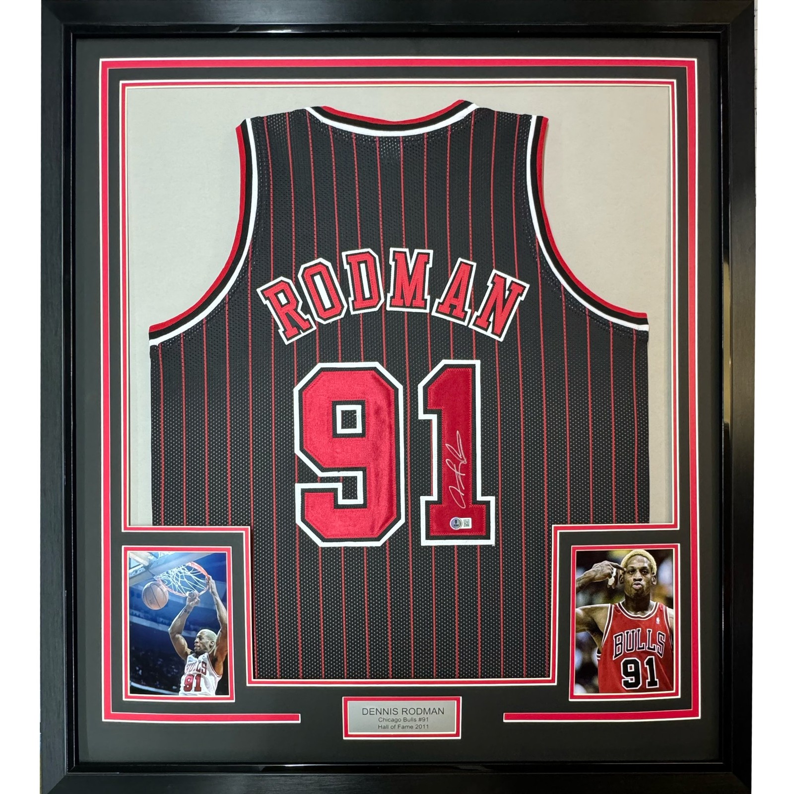 FRAMED Signed DENNIS RODMAN 35x39 Chicago Pinstripe Jersey PSA COA FRAMED Signed DENNIS RODMAN 35x39 Chicago Pinstripe Jersey PSA COA