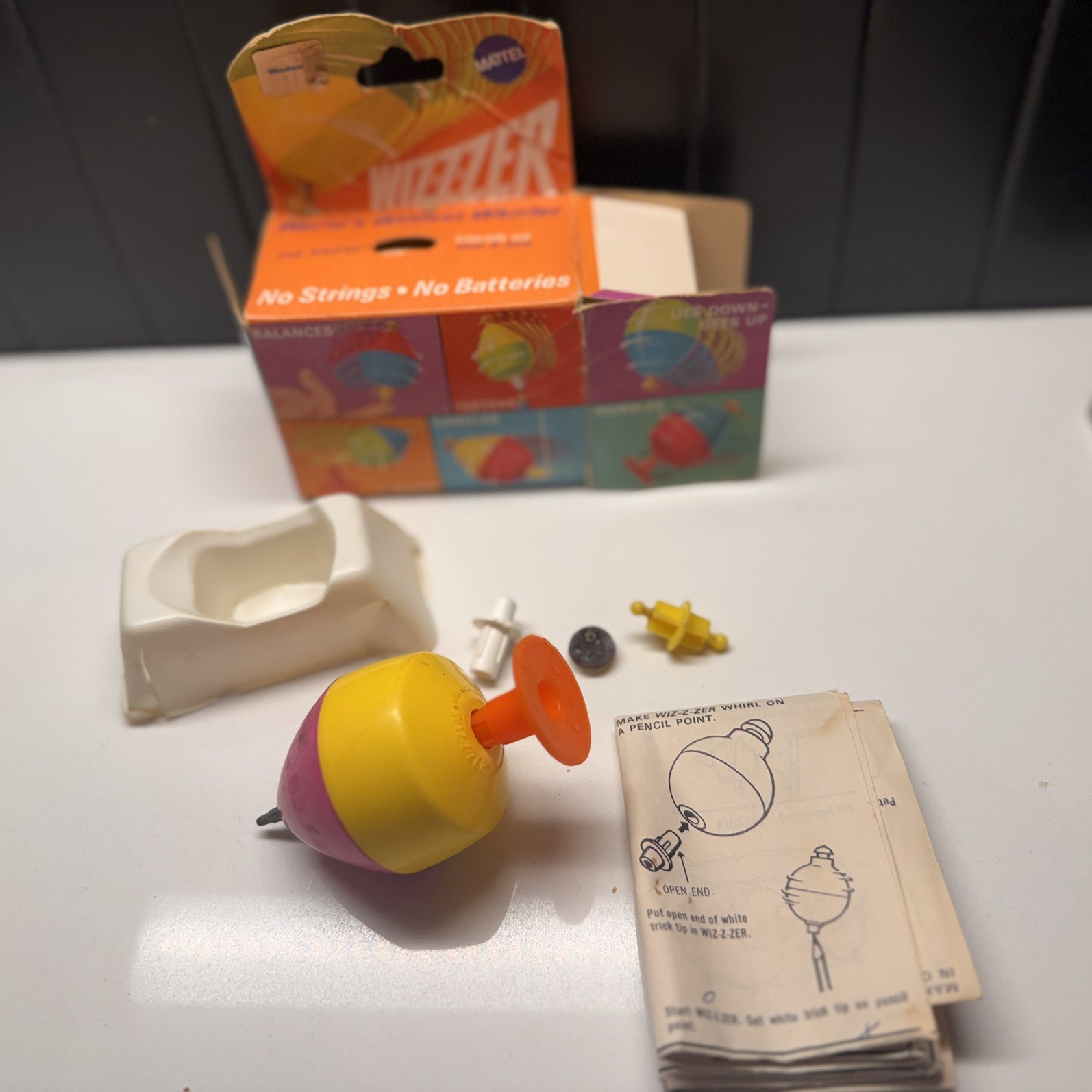 Vintage Mattel Wiz-Z-Zer Whirler Toy Set w/ Box & Instructions Vintage Mattel Wiz-Z-Zer Whirler Toy Set w/ Box & Instructions