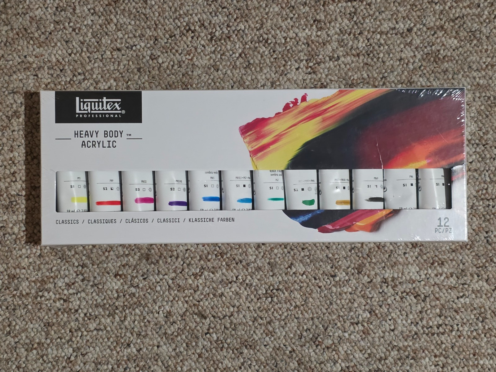 Liquitex Professional Heavy Body Acrylic Paint Classic Set, 12 Colors Liquitex Professional Heavy Body Acrylic Paint Classic Set, 12 Colors