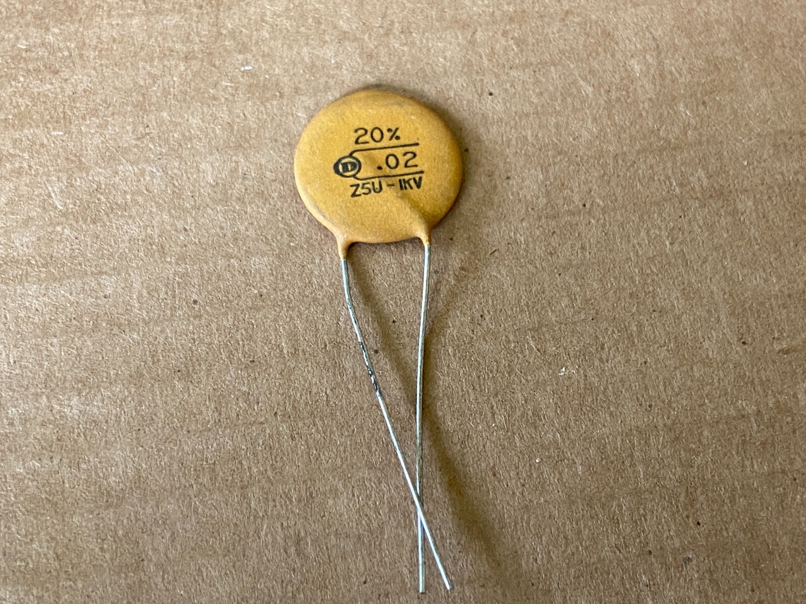 Rare NOS Vintage Circle D Ceramic Disk .02 uf 1kv Guitar Tone Capacitor (Qty) Rare NOS Vintage Circle D Ceramic Disk .02 uf 1kv Guitar Tone Capacitor (Qty)
