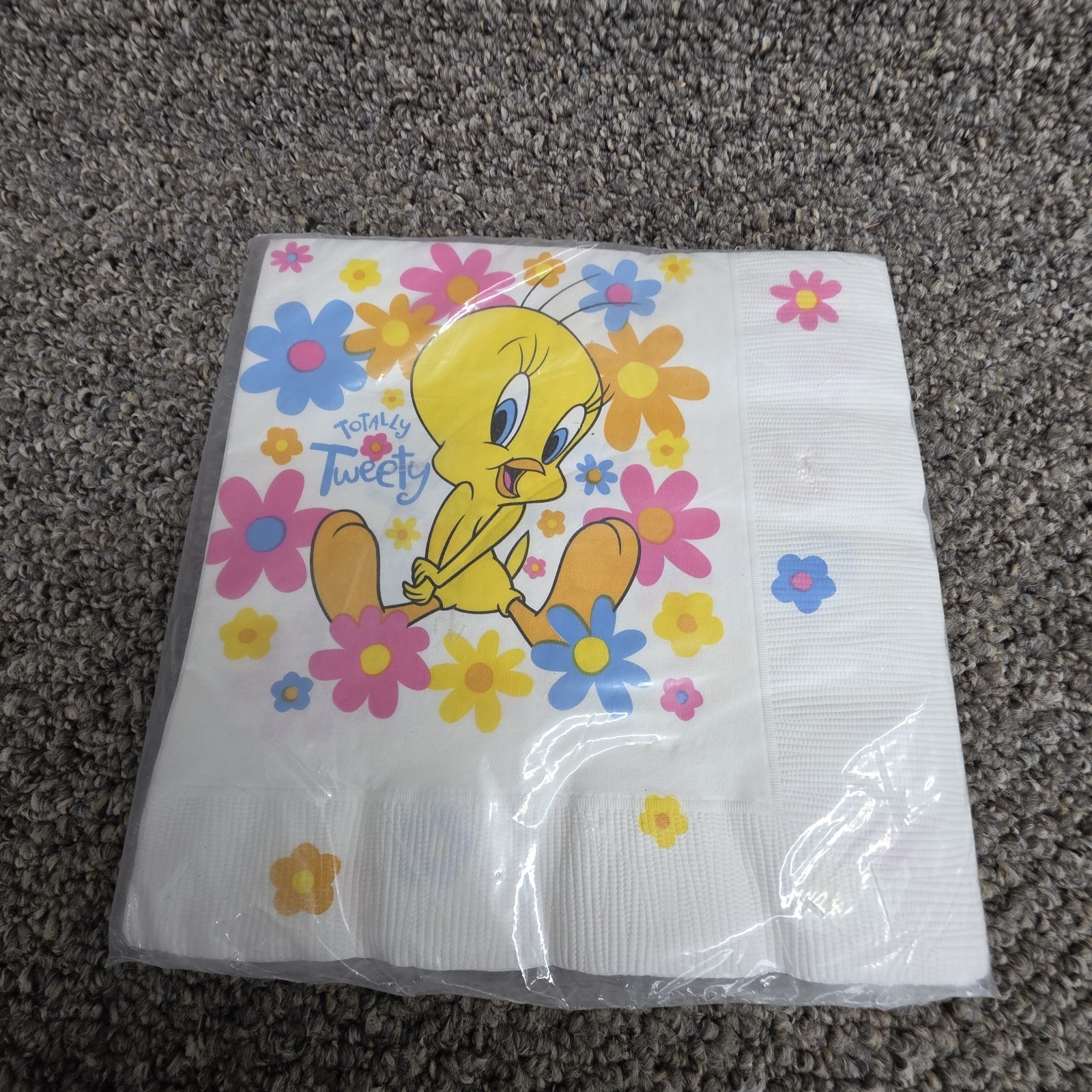 vintage 1997 totally Tweety napkins lot new sealed 16 napkins