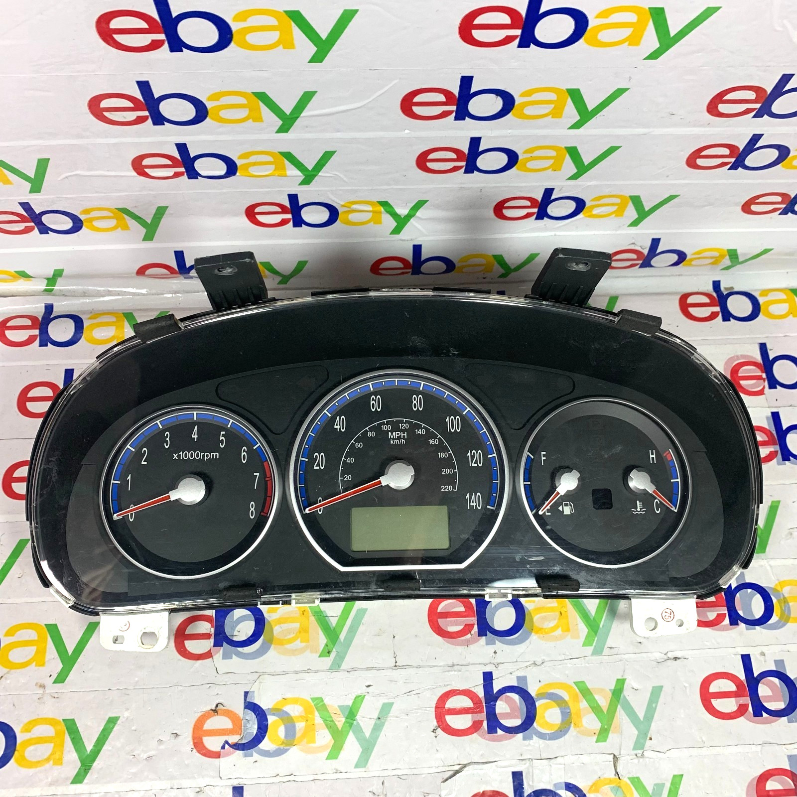 2007 - 2009 Hyundai Santa Fe Speedometer Instrument Gauge Cluster OEM 10912 2007 - 2009 Hyundai Santa Fe Speedometer Instrument Gauge Cluster OEM 10912