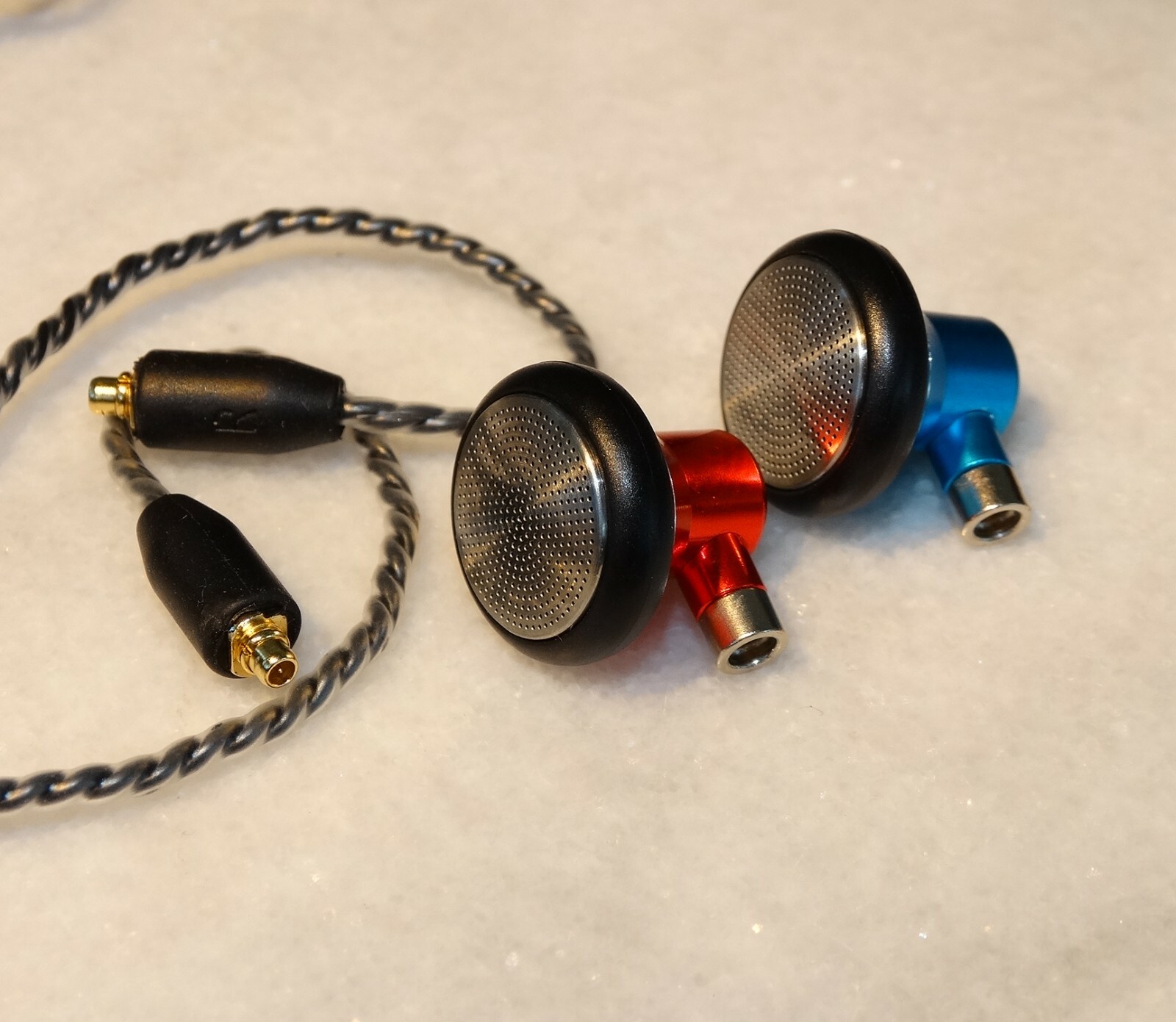 DIY upgrade clear sound extra bass HiFi In-Ear Headphones IEM for monitor DIY upgrade clear sound extra bass HiFi In-Ear Headphones IEM for monitor