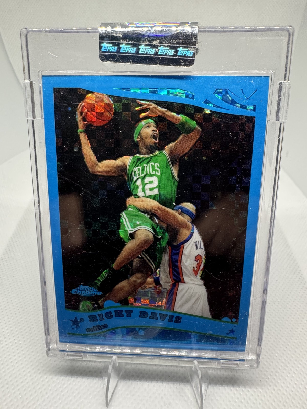 2005-06 Topps Chrome - Ricky Davis #31 Blue X-Fractor /90 2005-06 Topps Chrome - Ricky Davis #31 Blue X-Fractor /90