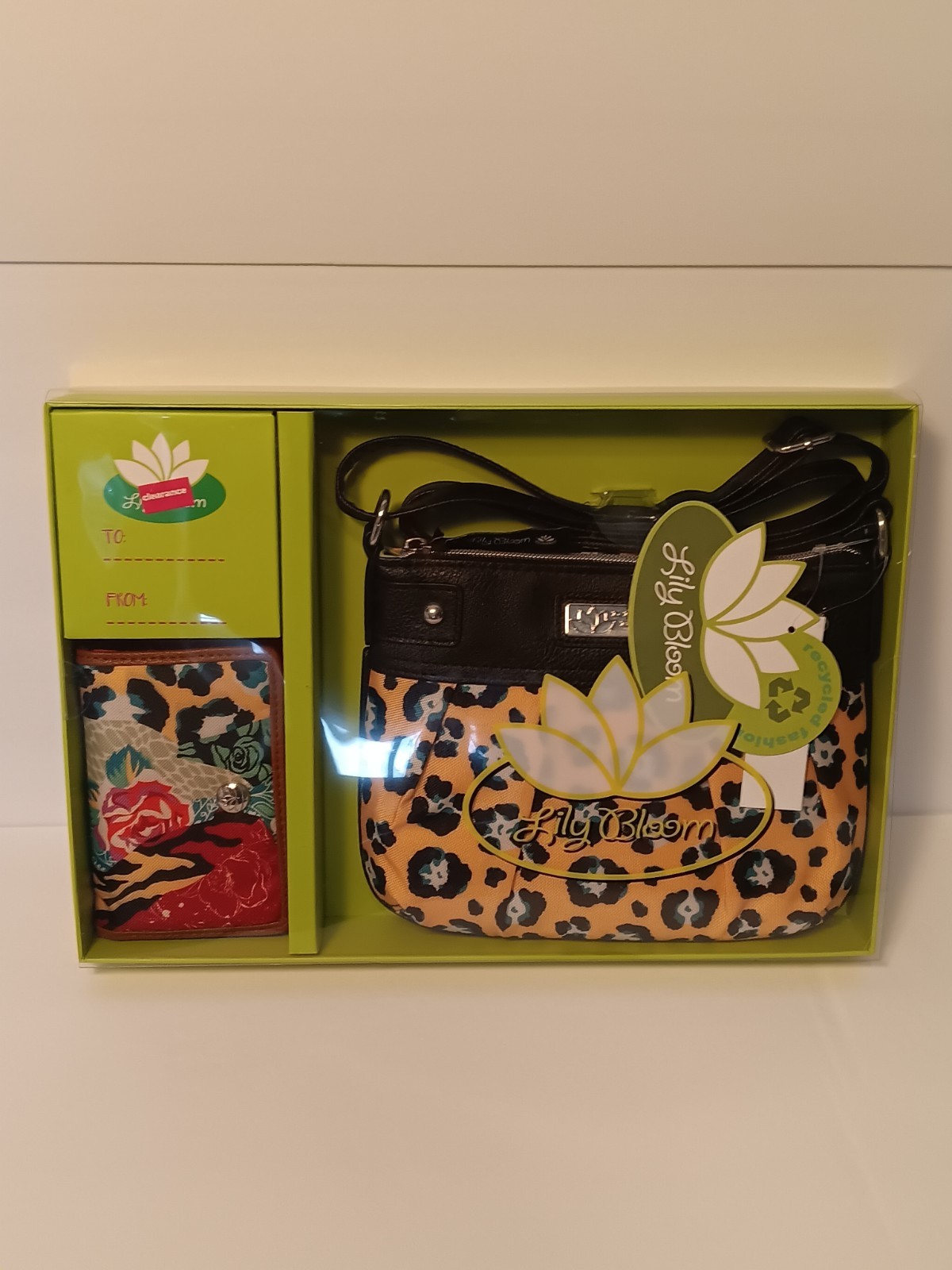 NWT Lily Bloom Ella Crossbody & Flap Card Case Gift Set - Bold Graphic Leopard NWT Lily Bloom Ella Crossbody & Flap Card Case Gift Set - Bold Graphic Leopard