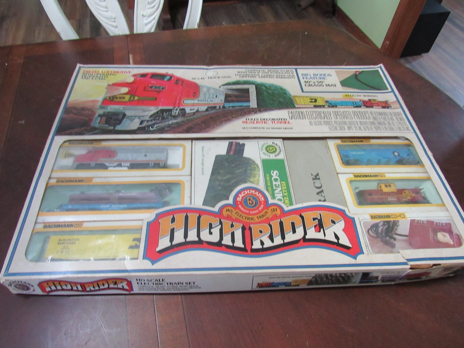 BACHMAN #5 HIGH RIDER SANTA FE TRAIN SET - NIB - ALL COMPLETE (SEE PICS) BACHMAN #5 HIGH RIDER SANTA FE TRAIN SET - NIB - ALL COMPLETE (SEE PICS)