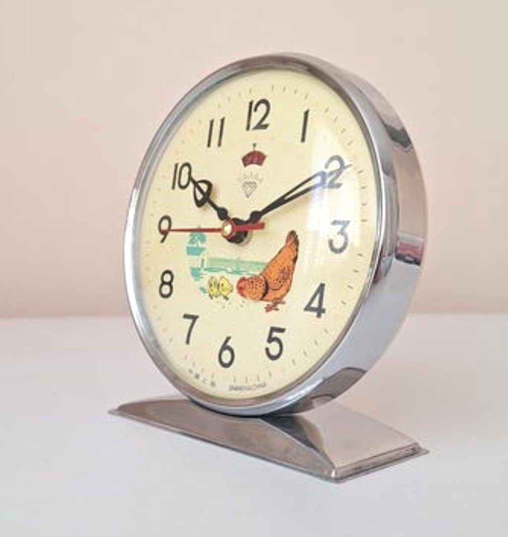 Vintage Animated Chicken Alarm Clock - 1970s Mechanical Table Clock Vintage Animated Chicken Alarm Clock - 1970s Mechanical Table Clock