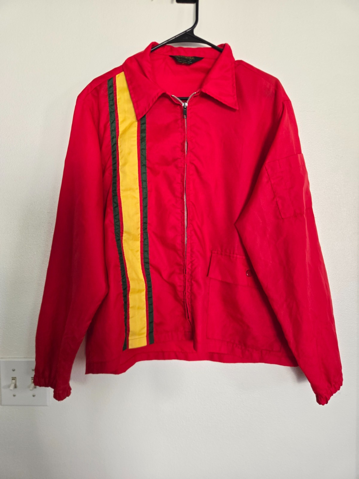 New Vintage SWINGSTER Men\'s RACING STRIPE Windbreaker JACKET Red Yellow Green M New Vintage SWINGSTER Men\'s RACING STRIPE Windbreaker JACKET Red Yellow Green M