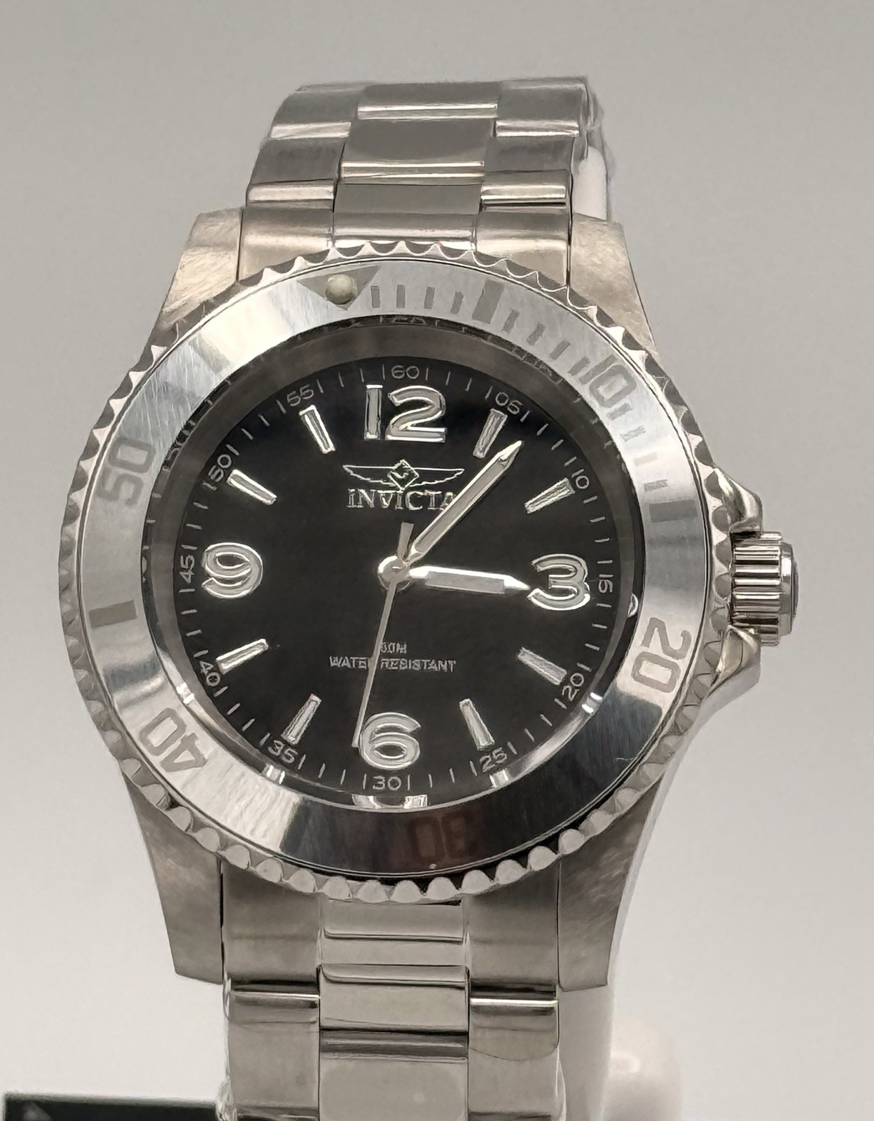 NEW Invicta Men\'s Silver Steel Watch 40mm Black Dial Quartz 69479 NEW Invicta Men\'s Silver Steel Watch 40mm Black Dial Quartz 69479