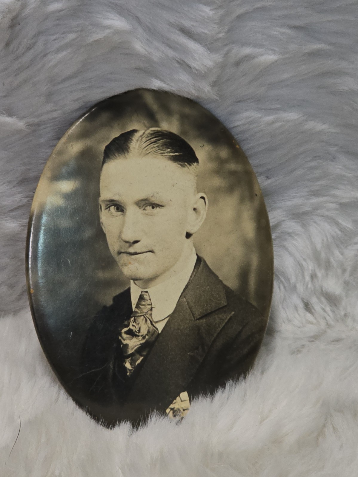Vintage Fancy Gentleman Portrait Oval 2.75” Celluloid Button Compact Mirror Vintage Fancy Gentleman Portrait Oval 2.75” Celluloid Button Compact Mirror