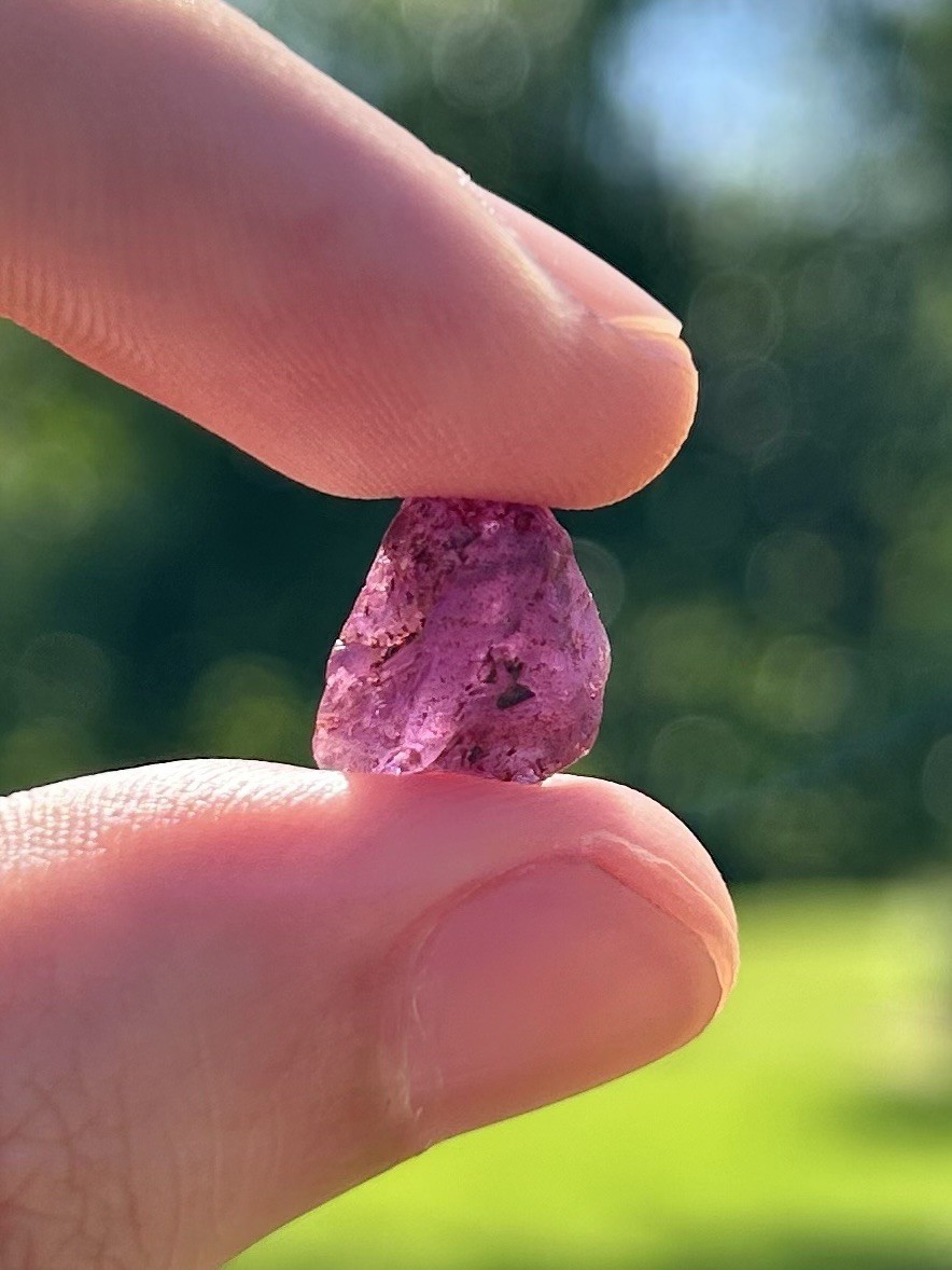 9.25 Ct Didy, Ambatondrazaka Ruby Crystal Specimen, Madagascar RARE 9.25 Ct Didy, Ambatondrazaka Ruby Crystal Specimen, Madagascar RARE