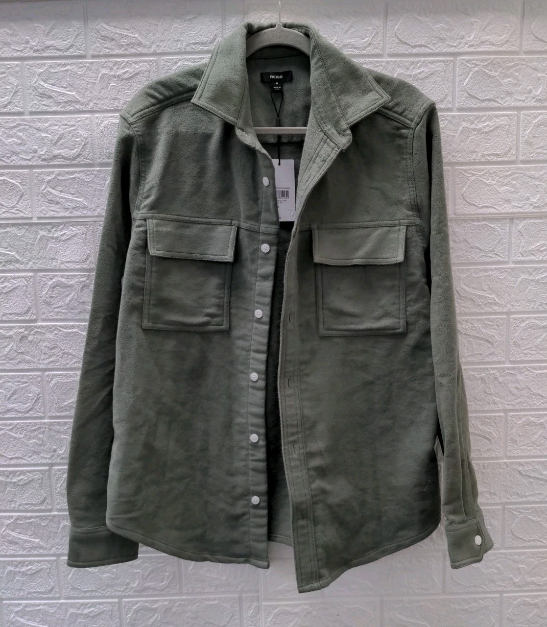 New Reiss Camber Men\'s Long Sleeve Twin Pocket Green Size M New Reiss Camber Men\'s Long Sleeve Twin Pocket Green Size M
