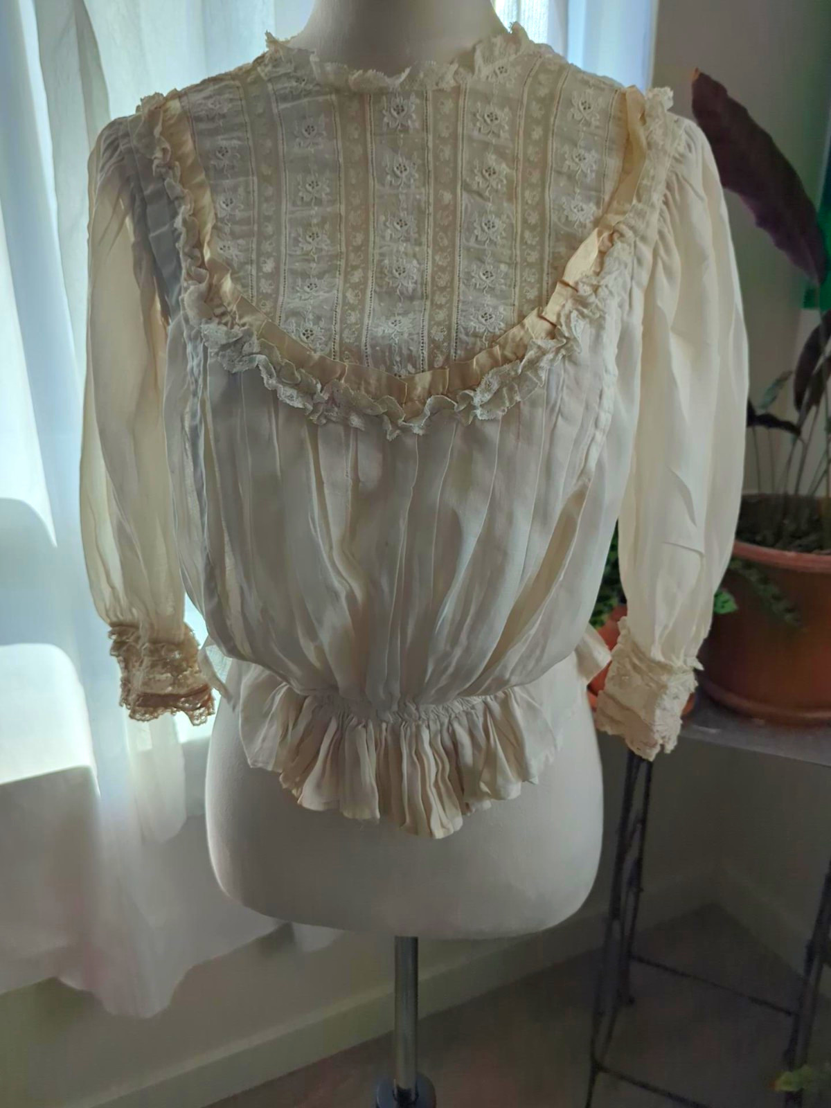 Antique Edwardian 1900s Lingerie Blouse Waist Whitework Lace French Seams