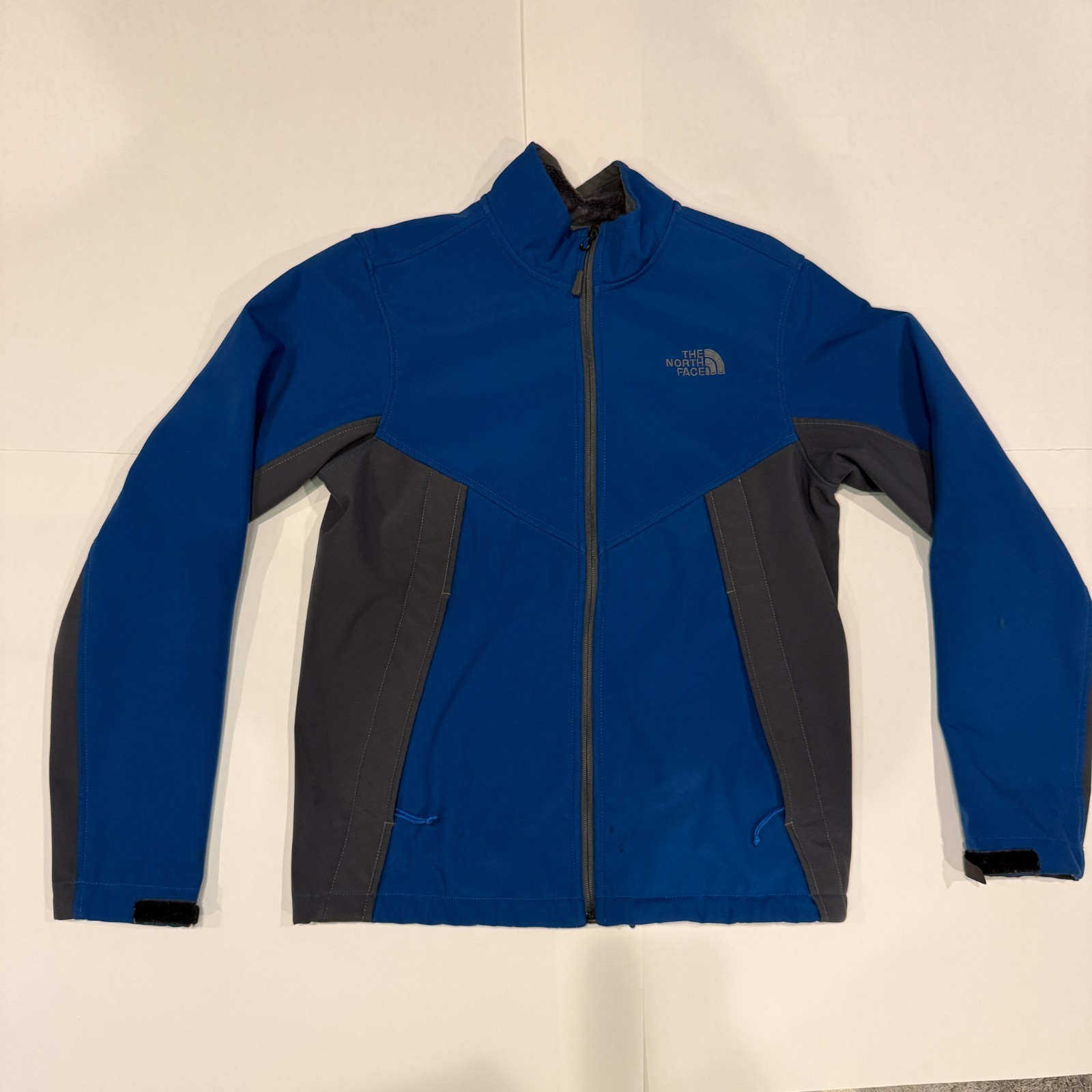 The North Face Men\'s Softshell Jacket Small S/P Black Fleece Lined full zip The North Face Men\'s Softshell Jacket Small S/P Black Fleece Lined full zip