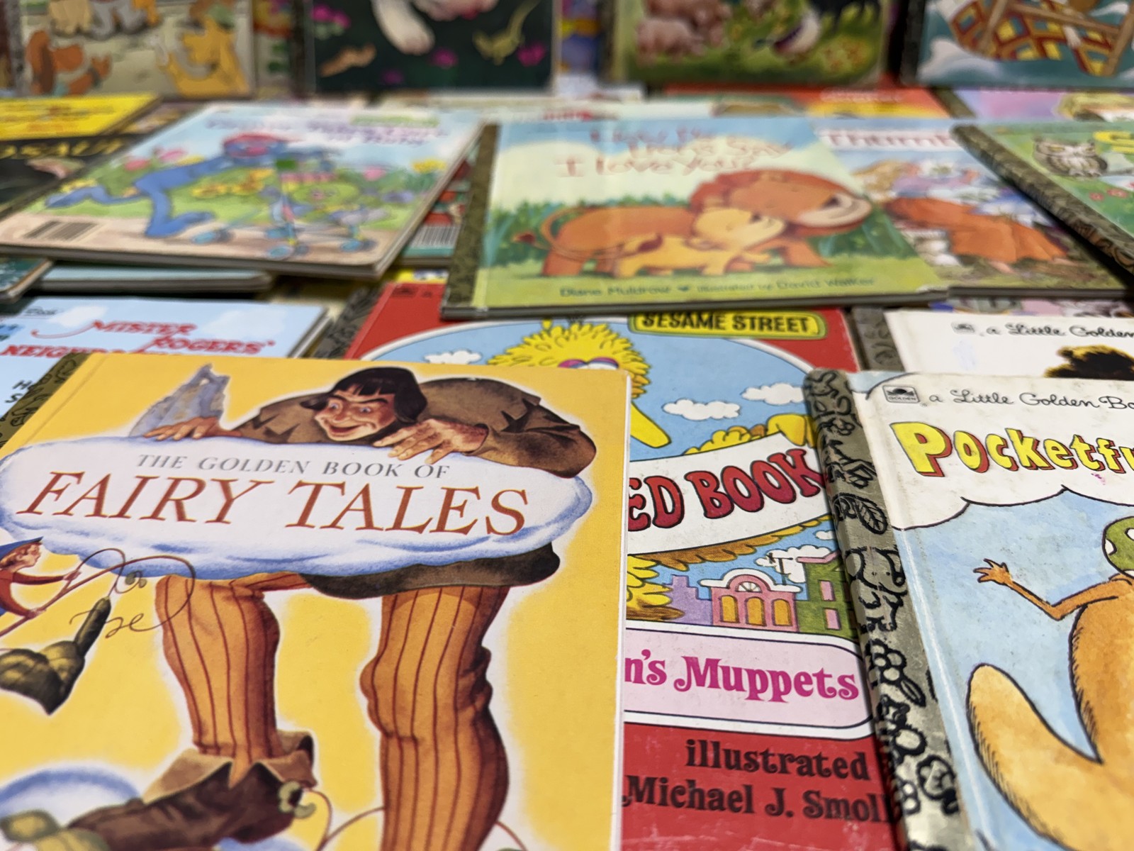 Lot of 20 Little Golden Books Mixed Vintage & Modern Bedtime Stories 