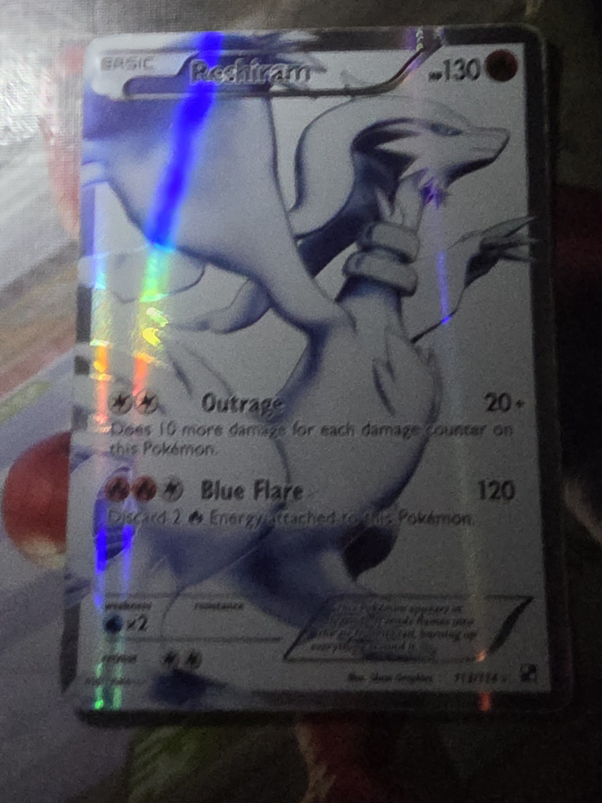 Reshiram (113 Full Art) 113/114 Black & White Holo Reshiram (113 Full Art) 113/114 Black & White Holo