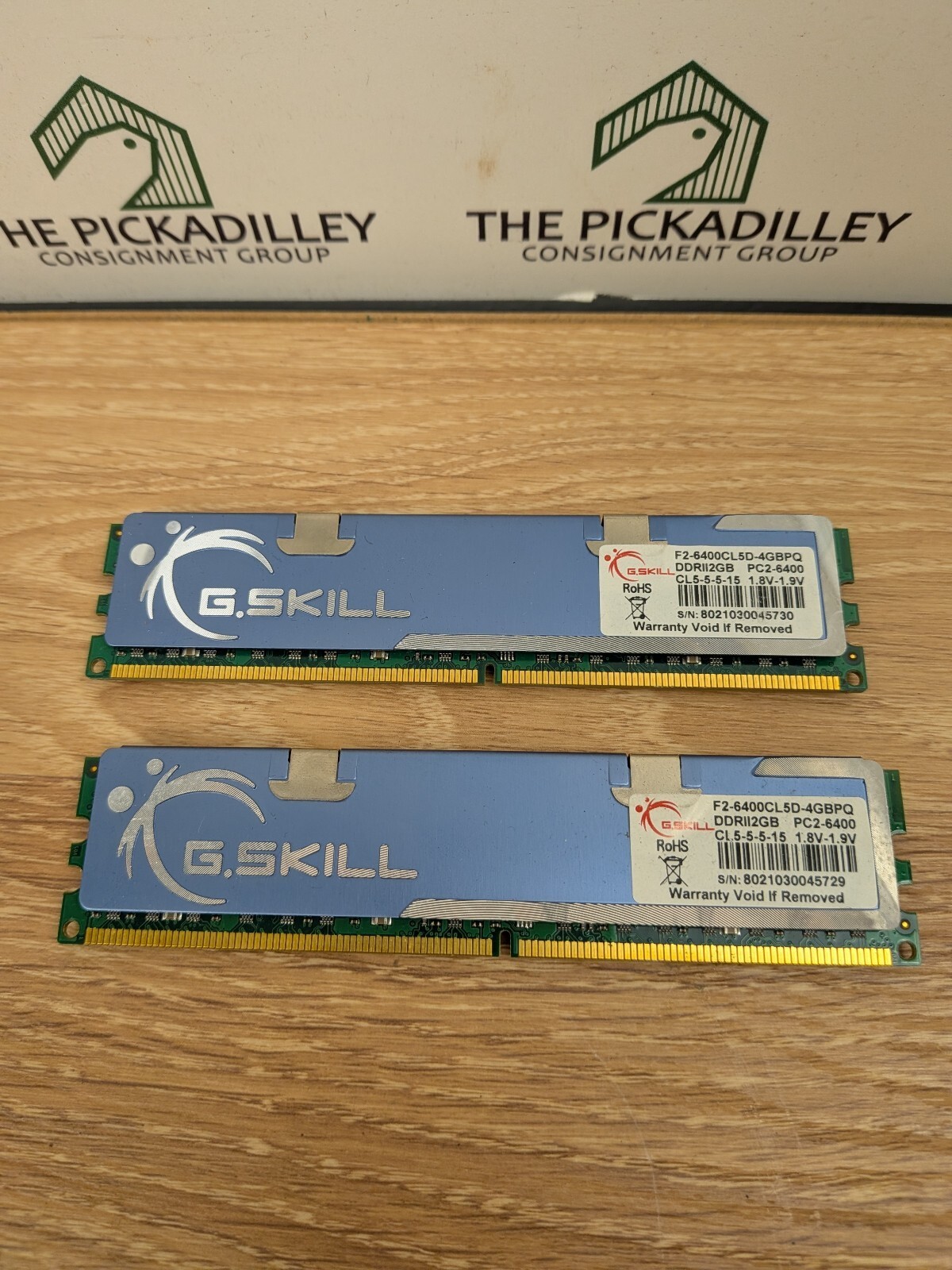 G.Skill DDR2 4GB PC2-6400 RAM Memory Blue Heat Spreader G.Skill DDR2 4GB PC2-6400 RAM Memory Blue Heat Spreader