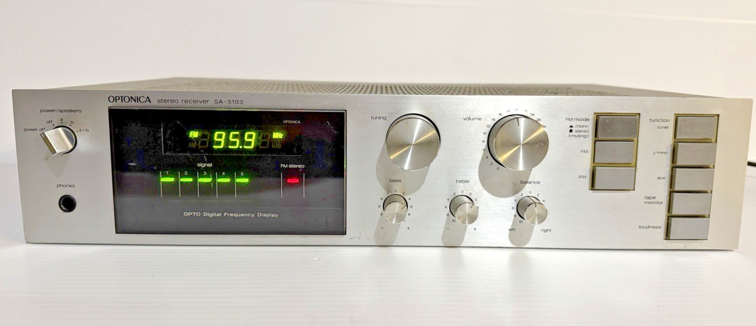 Optonica SA-5103 Silver Stereo Receiver / Amplivier FM/AM Radio Optonica SA-5103 Silver Stereo Receiver / Amplivier FM/AM Radio