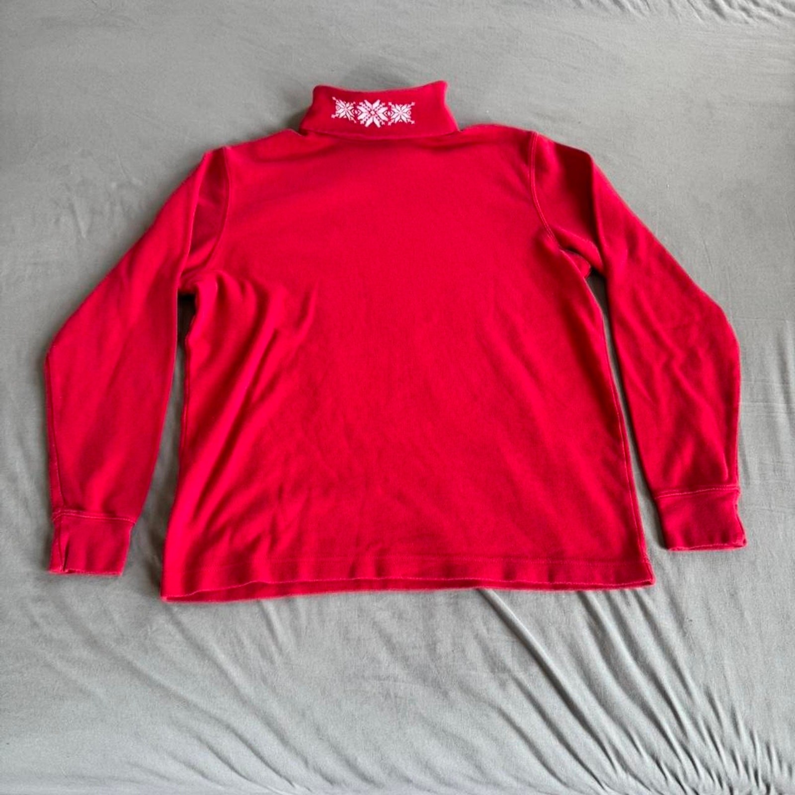 Red Croft & Barrow turtleneck sweater w embroidered snowflakes on collar- Size S Red Croft & Barrow turtleneck sweater w embroidered snowflakes on collar- Size S