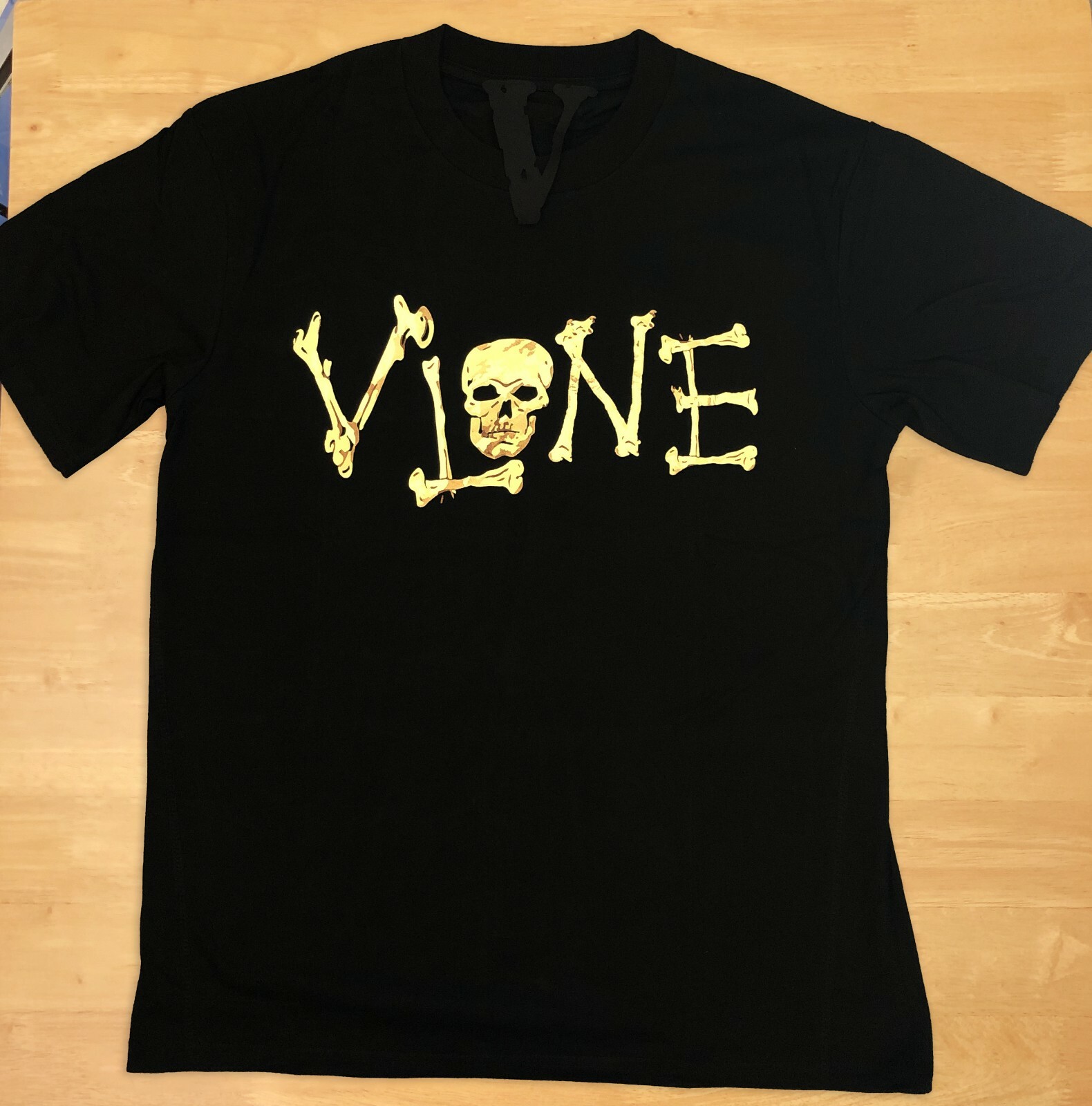 Vlone Skull & Bones 2021 Black T-shirt Size L - Ships Same Day