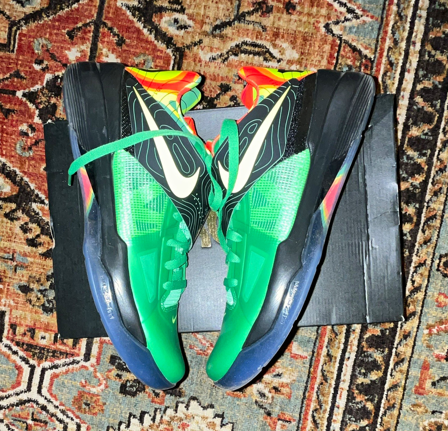 Nike Zoom KD 4 Weatherman 2024 Low Top Basketball Sneaker Green FN6247-300 Nike Zoom KD 4 Weatherman 2024 Low Top Basketball Sneaker Green FN6247-300