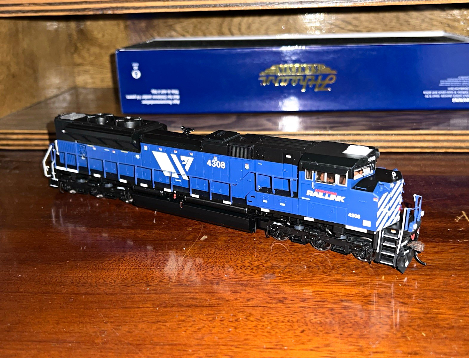 Athearn Genesis HO SD70ACe Montana Rail Link 4308 Tsunami2 DCC Sound
