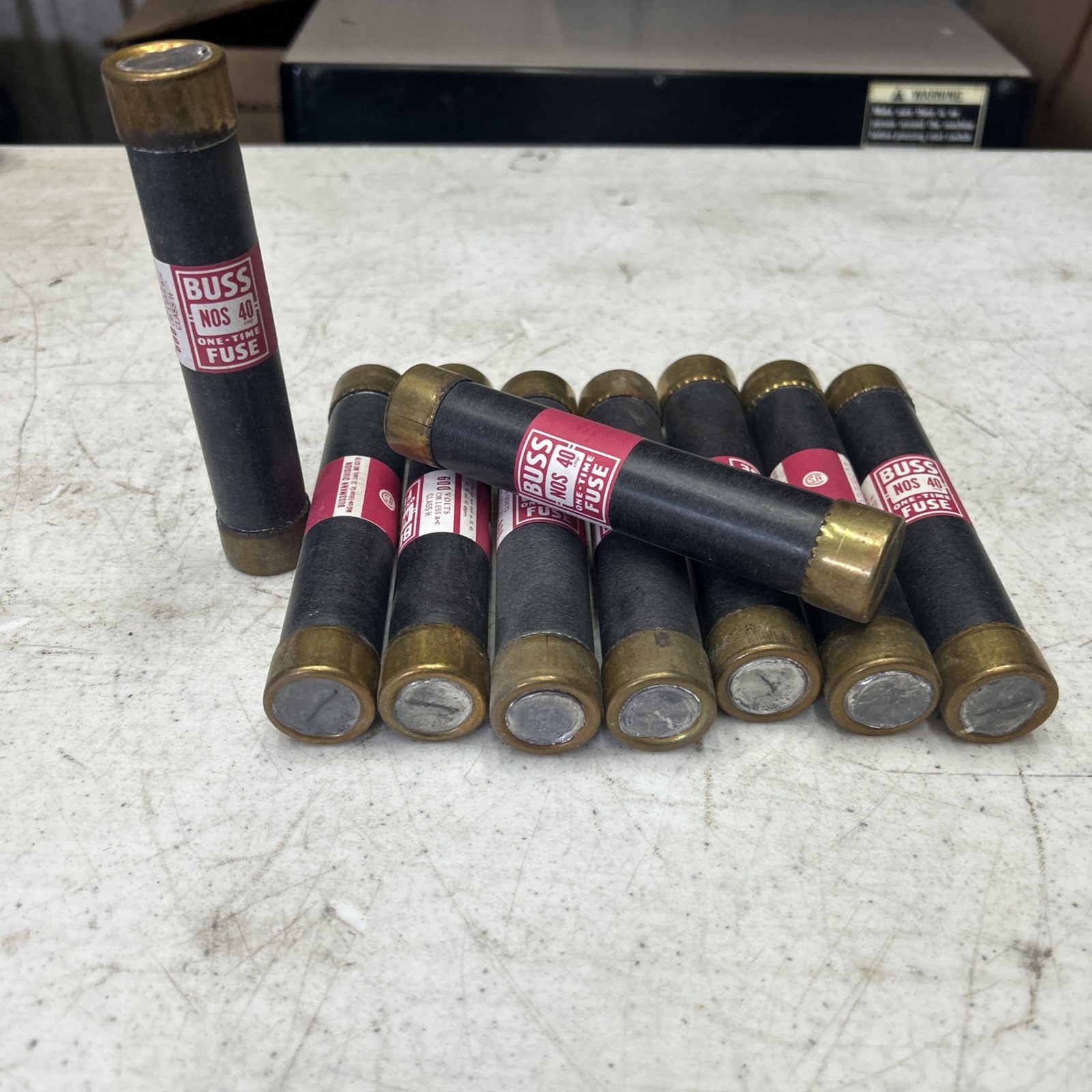 Lot of 9- NOS40 Bussmann 40 Amp Fuse - Fast Shipping Lot of 9- NOS40 Bussmann 40 Amp Fuse - Fast Shipping