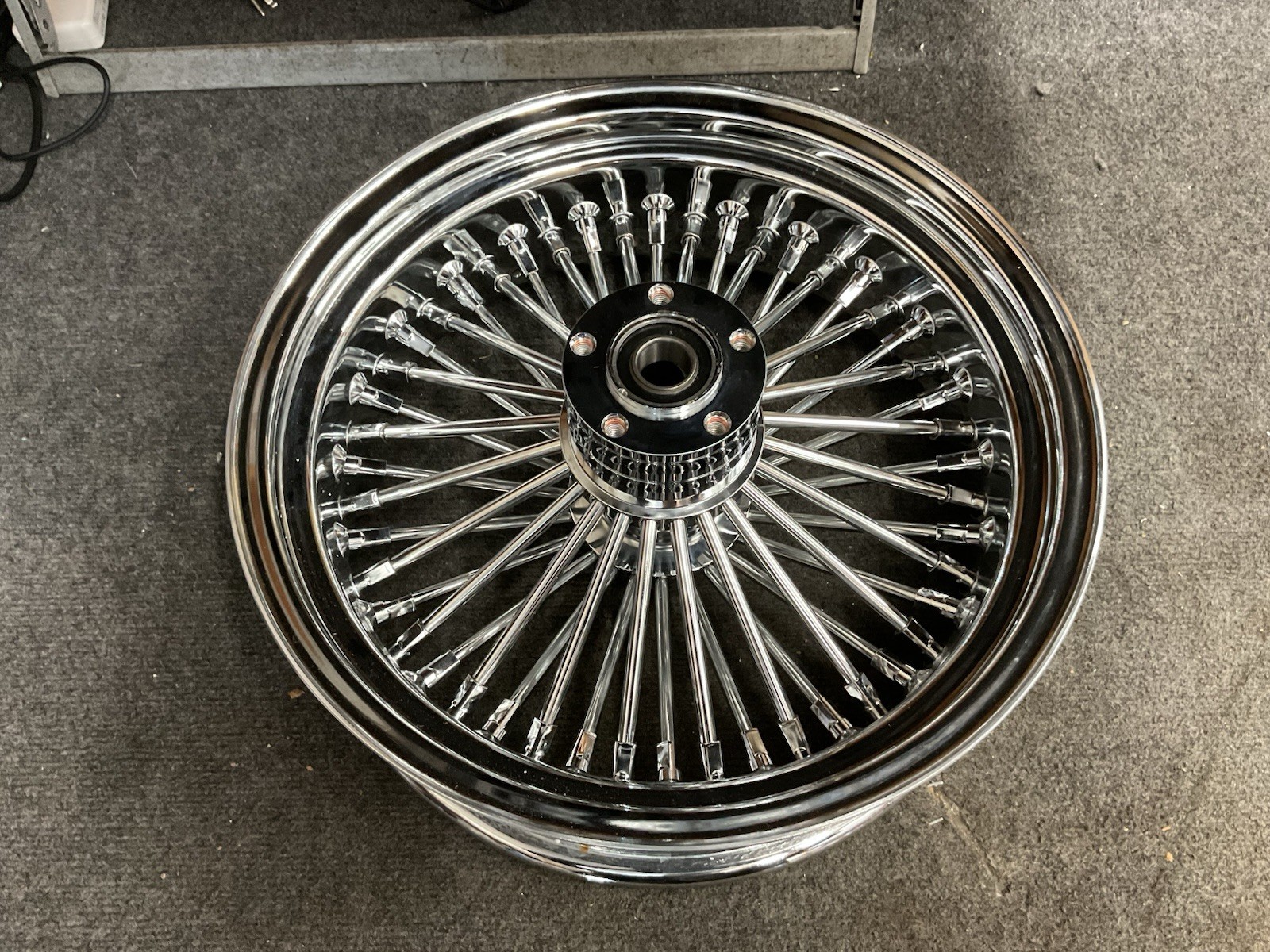 Harddrive Rr 48-Spk Chrome 16X5.5 Wide-Hub 1\ Harddrive Rr 48-Spk Chrome 16X5.5 Wide-Hub 1\