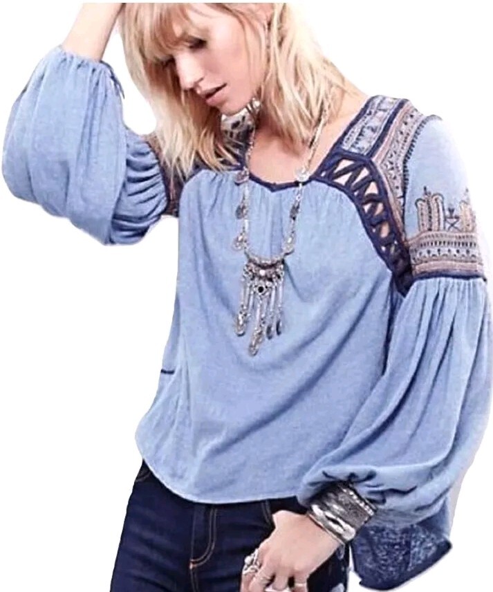 Free PeopleFree People Blouse Snow Kisses with Embroidery (Blue Combo) NEW #R2 Free PeopleFree People Blouse Snow Kisses with Embroidery (Blue Combo) NEW #R2