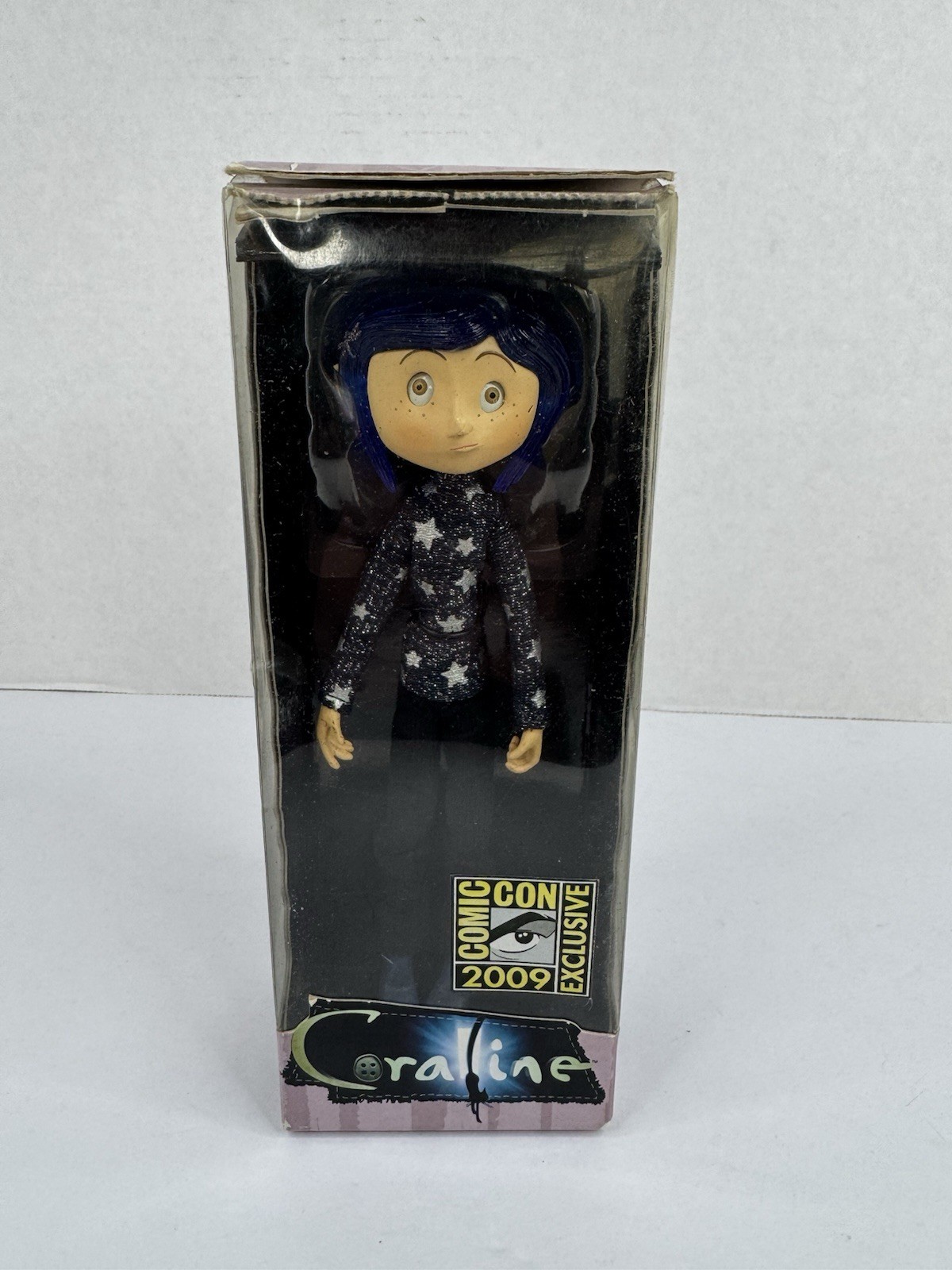 NECA Coraline 2009 SDCC Comic Con Exclusive Star Sweater Doll Laika Sealed Box