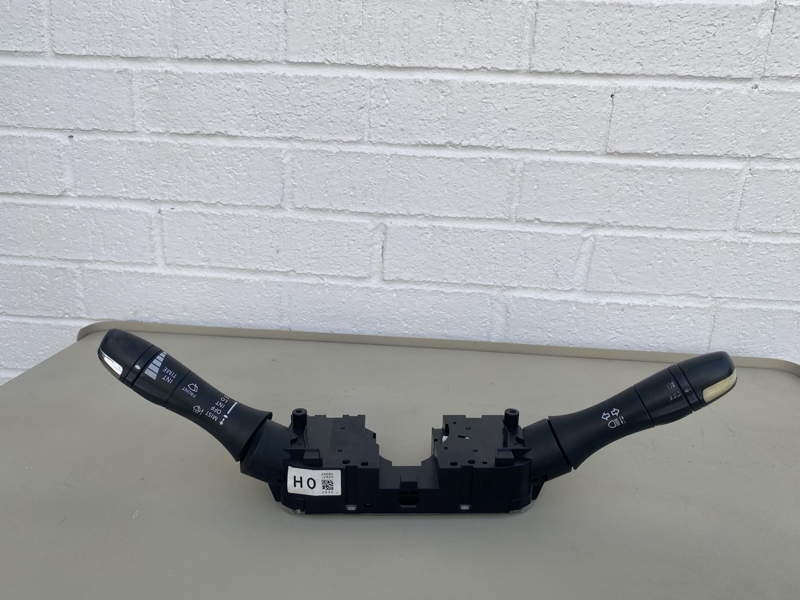 2007-2013 Infiniti G35 G37 Steering Turn Signal Column Switch OEM 25560-JK60A 2007-2013 Infiniti G35 G37 Steering Turn Signal Column Switch OEM 25560-JK60A