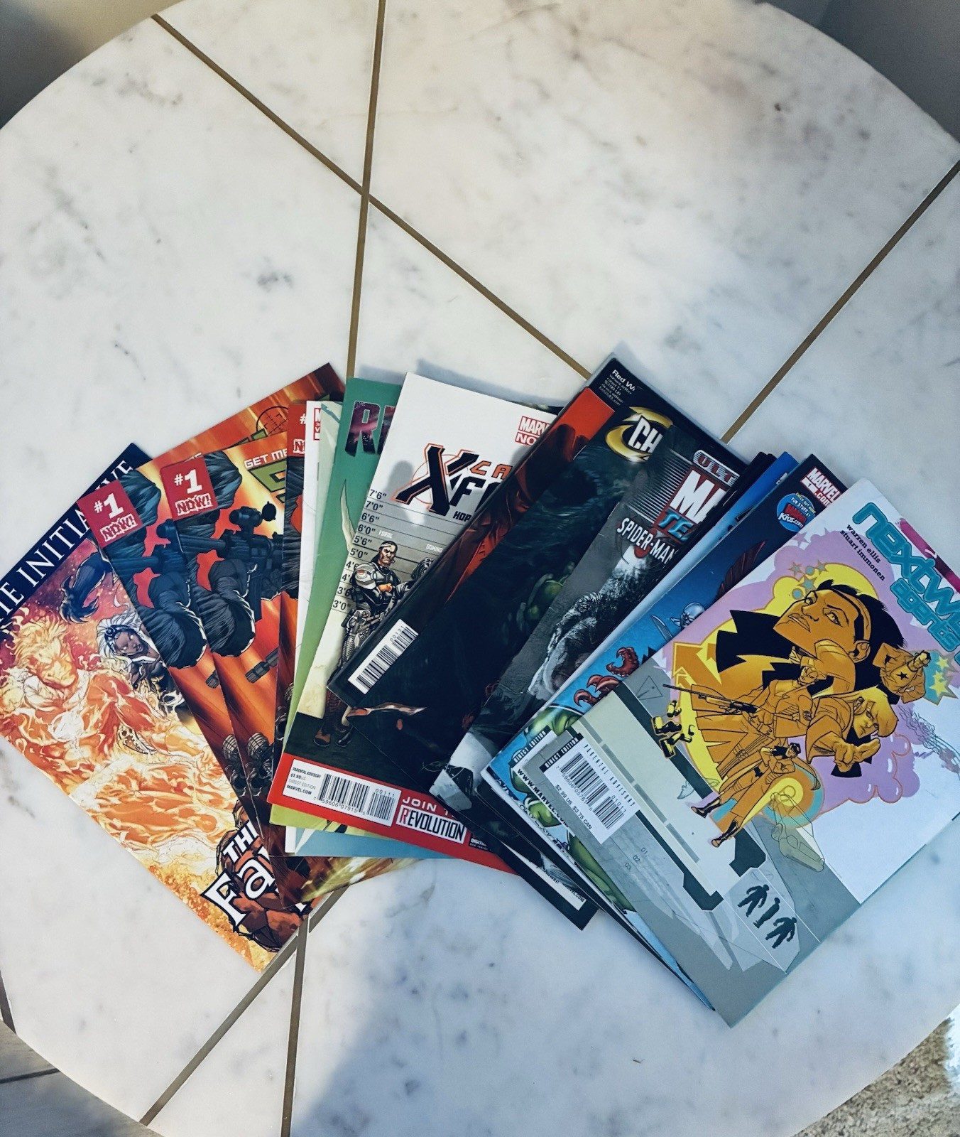 Marvel Comics Nextwave: Agents of H.A.T.E. Mixed Lot - Ellis & Immonen English Marvel Comics Nextwave: Agents of H.A.T.E. Mixed Lot - Ellis & Immonen English