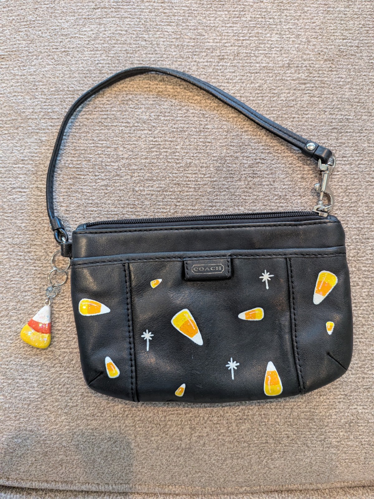 OOAK Authentic COACH Wristlet - Adorable Hand Painted Halloween Candy Corn 🎃🌟 OOAK Authentic COACH Wristlet - Adorable Hand Painted Halloween Candy Corn 🎃🌟