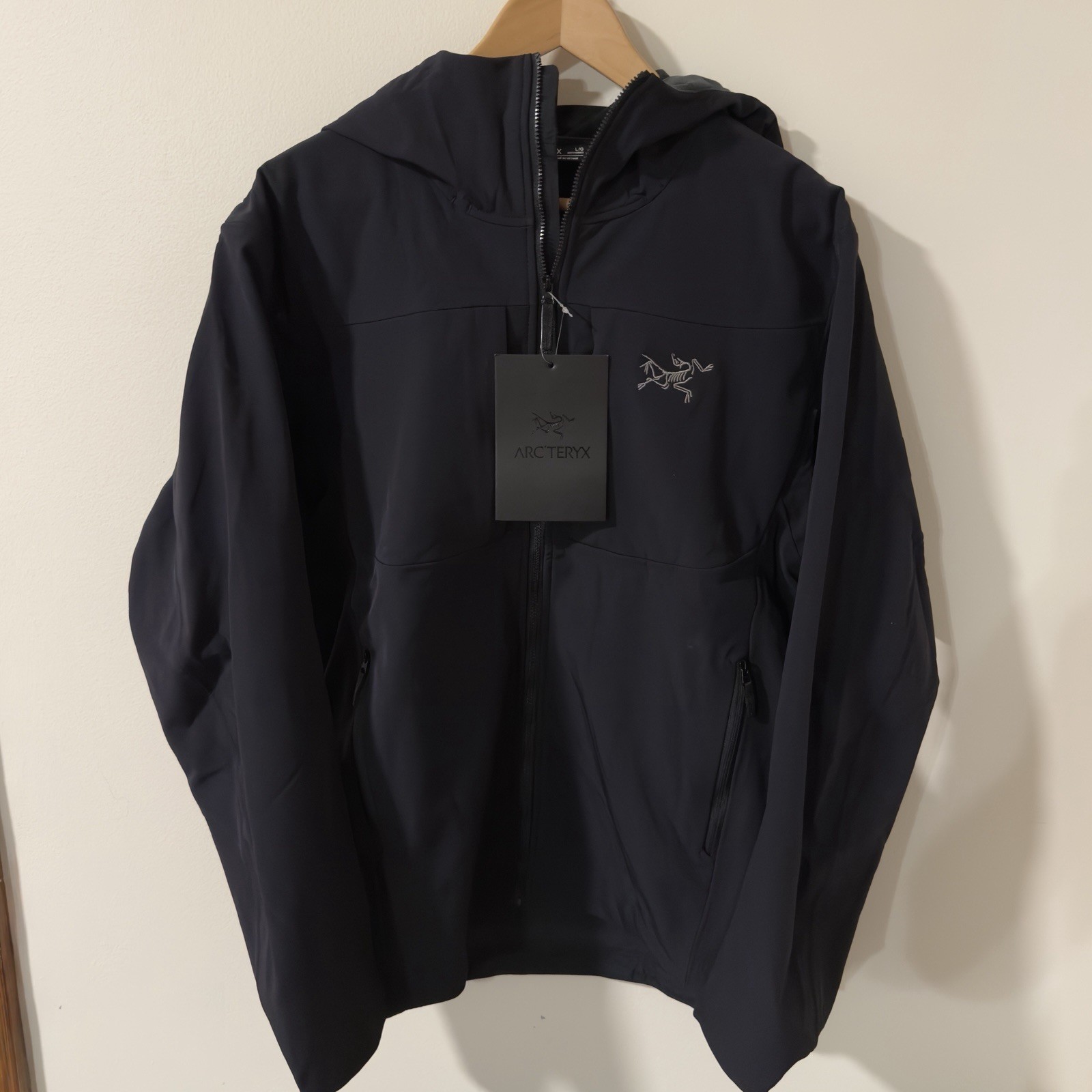 Arcteryx Gamma MX Hooded Softshell Black Jacket - Size Medium Arcteryx Gamma MX Hooded Softshell Black Jacket - Size Medium
