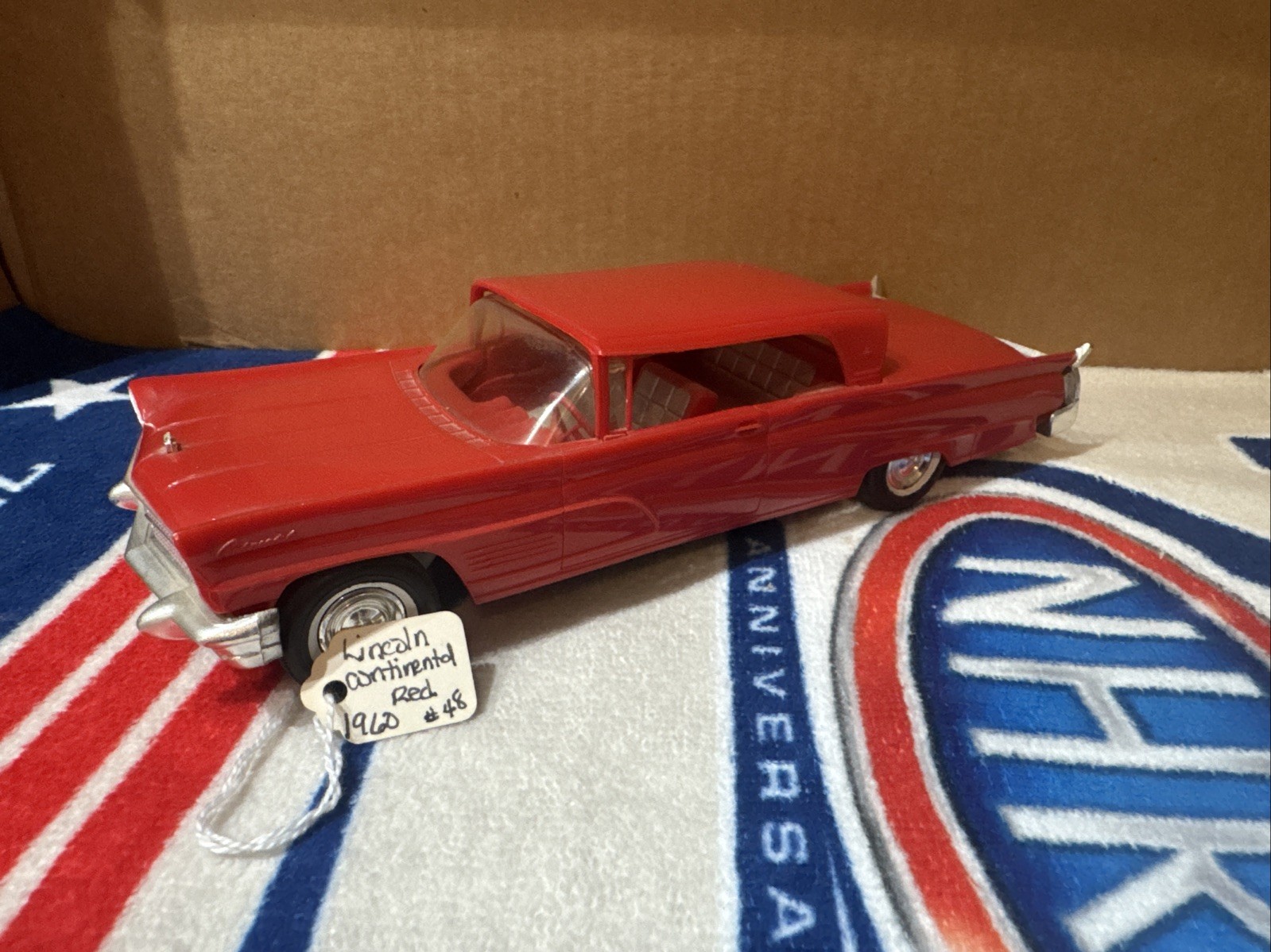 1960 lincoln continental Friction Promo Model Car. 1960 lincoln continental Friction Promo Model Car.