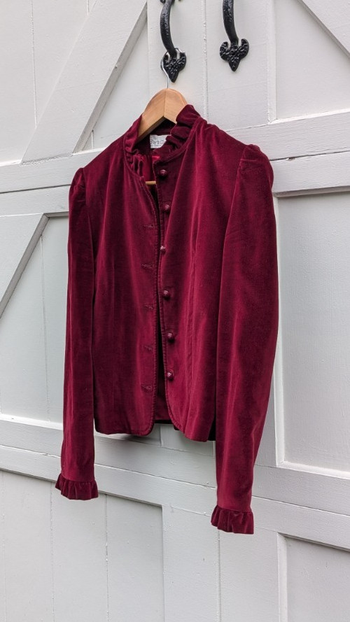 Vintage 70s Fay\'s Closet Red Velvet Victorian Ruffle Collar Blazer ILGWU 5/6