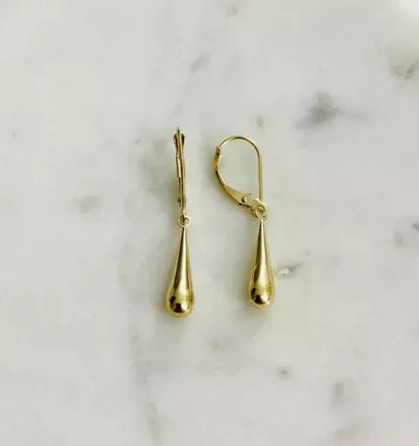 Delicate Vintage Estate Women's Teardrop Earring 14K Yellow Gold Plated Delicate Vintage Estate Women's Teardrop Earring 14K Yellow Gold Plated
