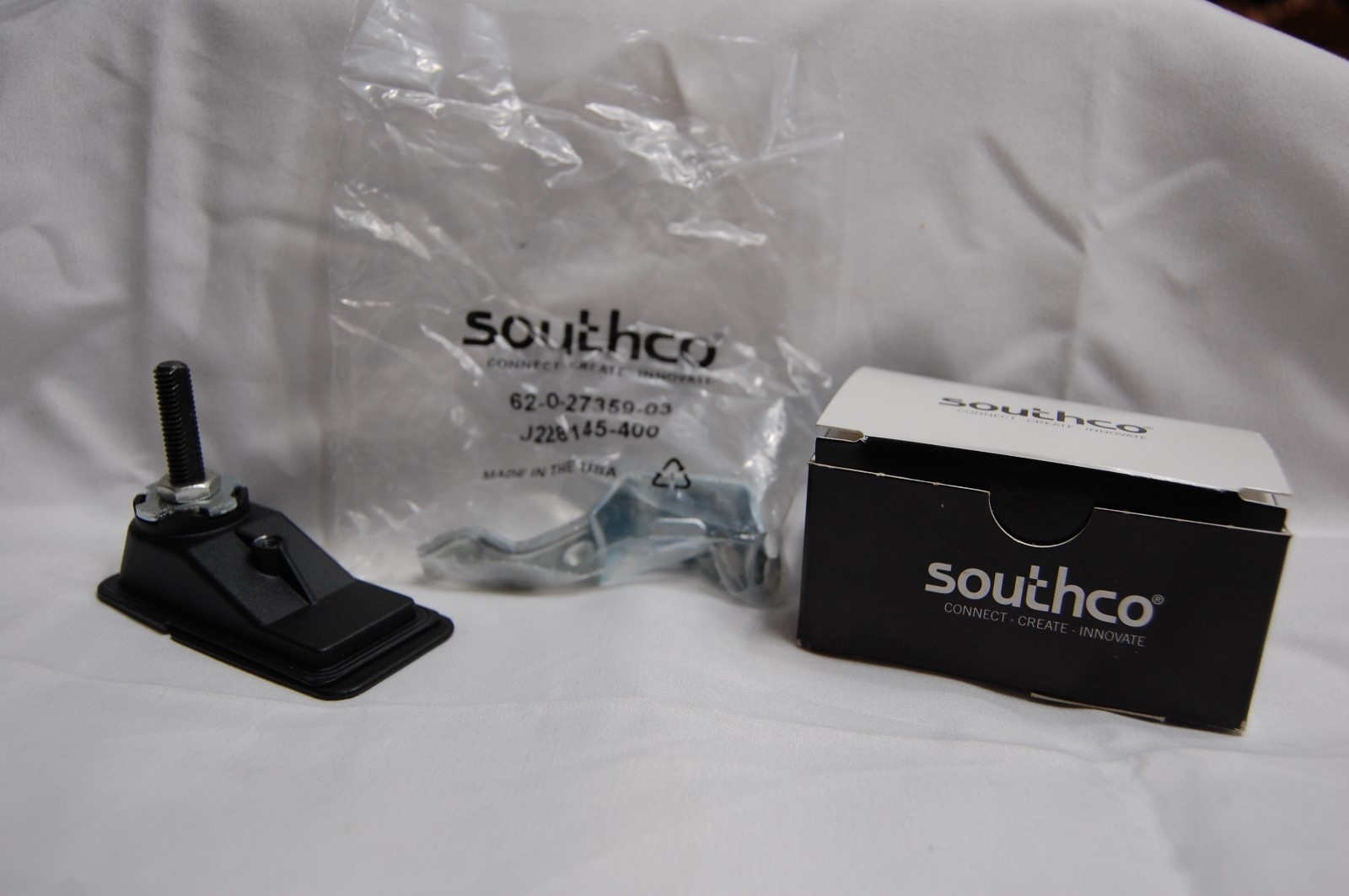 Southco No Locking Compression Hatch Latch 00-149-0245 Southco No Locking Compression Hatch Latch 00-149-0245