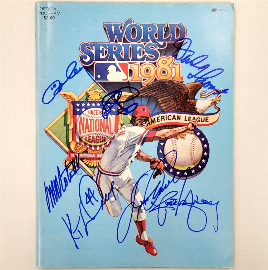 1981 World Series Dodgers 8x signed Program Garvey Cey Monday Mota Beckett BAS