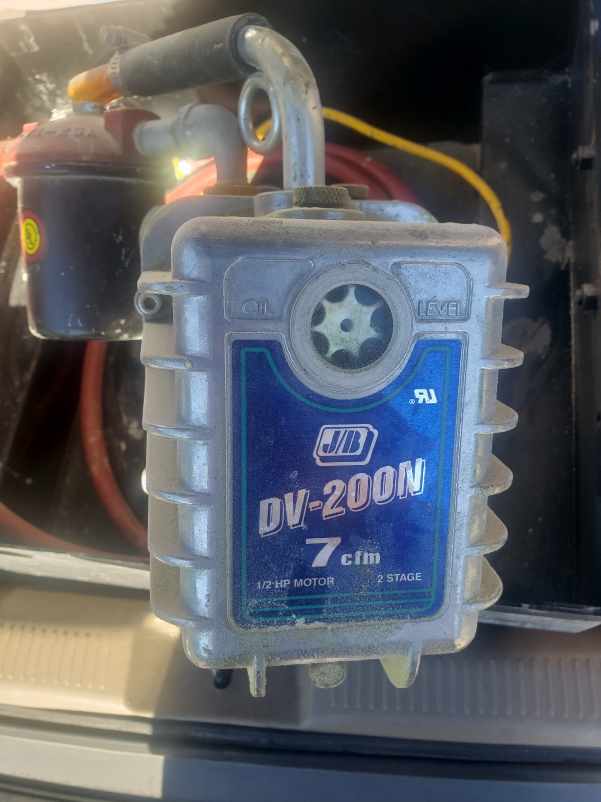 J/B Industries DV-200N Vacuum Pump Emerson C55JXHJW-4084 1/2 HP