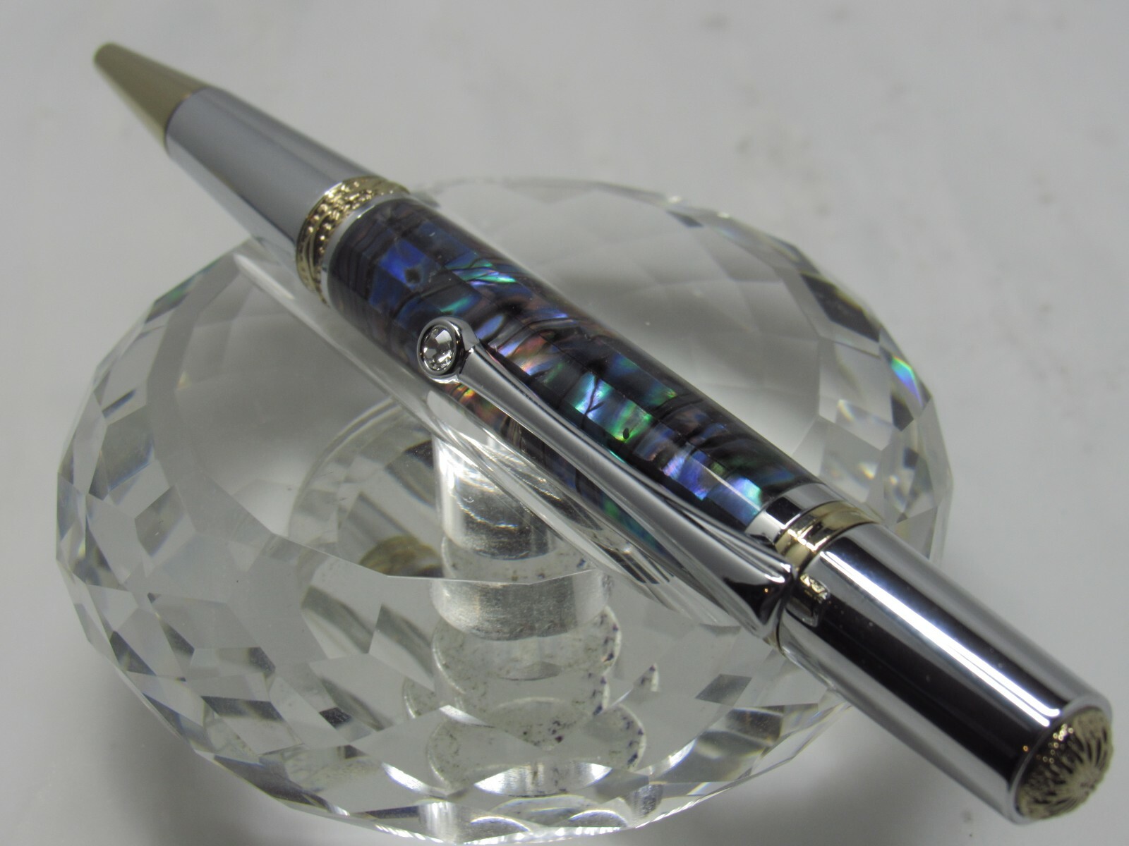 GORGEOUS HIGH QUALITY HANDMADE MAJESTIC SQUIRE PAUA ABALONE TWIST BP PEN GORGEOUS HIGH QUALITY HANDMADE MAJESTIC SQUIRE PAUA ABALONE TWIST BP PEN
