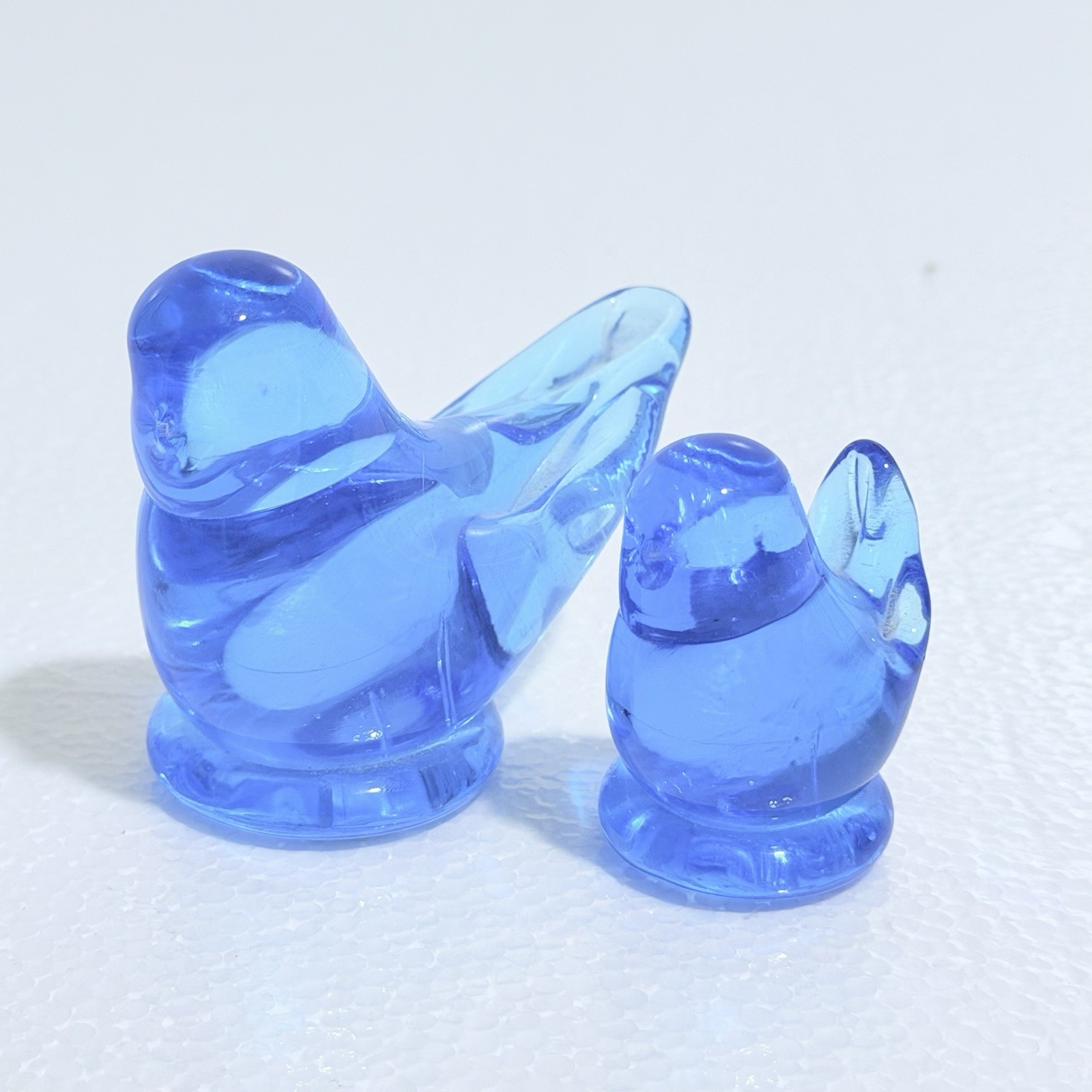 Vintage Bluebird of Happiness Set Of 2 Glass Figurines Pair 1991