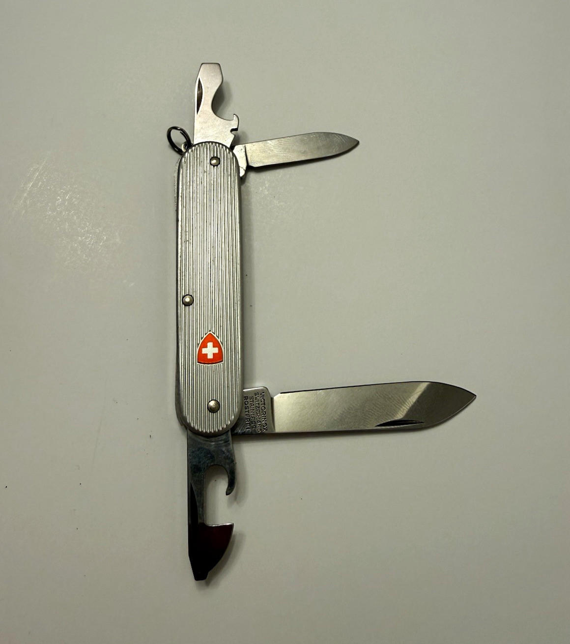 Vintage Victorinox Cadet II 84mm Ribbed Alox Old Cross 2-Blade Swiss Knife Vintage Victorinox Cadet II 84mm Ribbed Alox Old Cross 2-Blade Swiss Knife