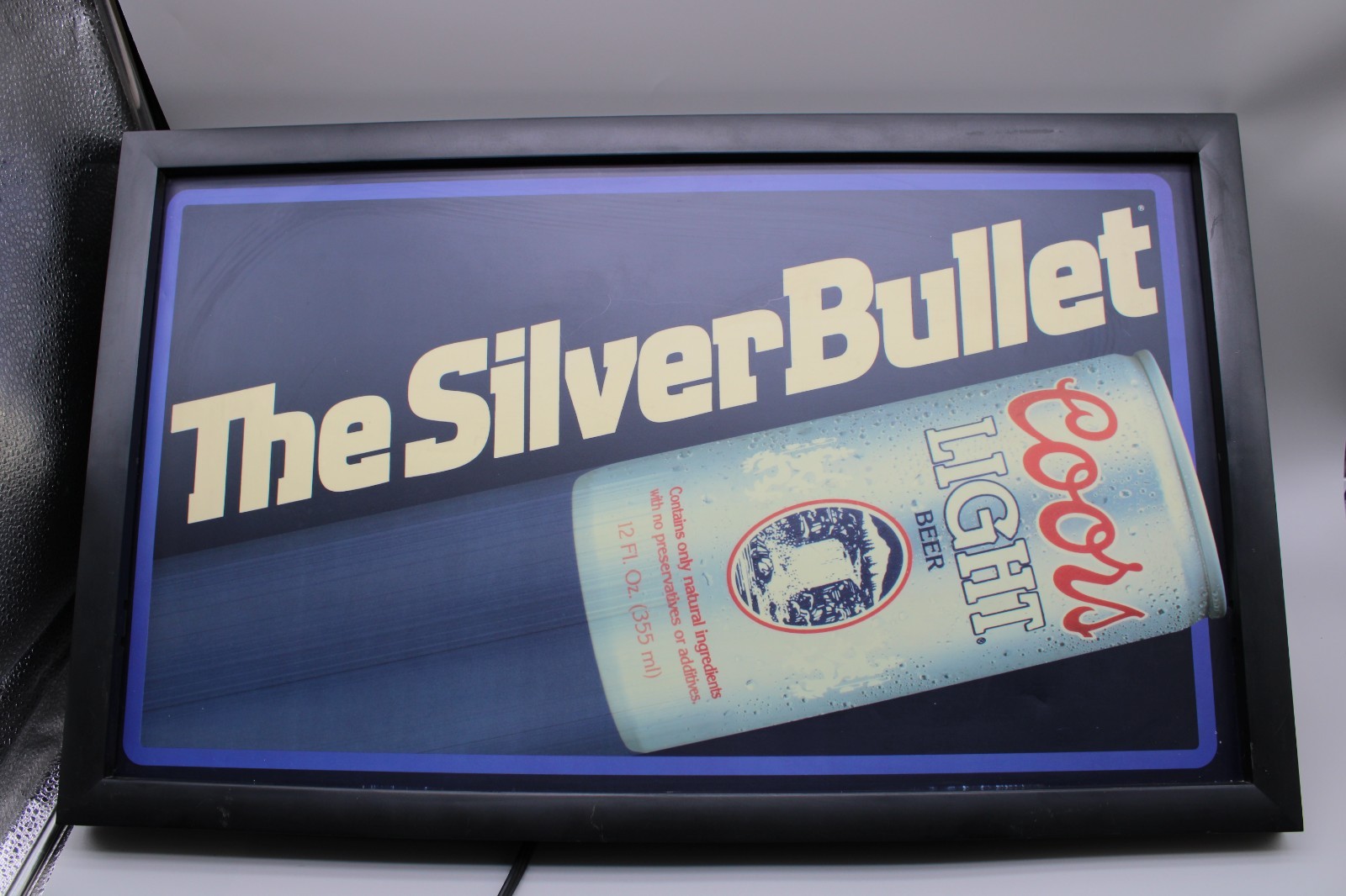 Vintage (1992) Coors Light Silver Bullet Bar Sign - Tested and Works. Vintage (1992) Coors Light Silver Bullet Bar Sign - Tested and Works.